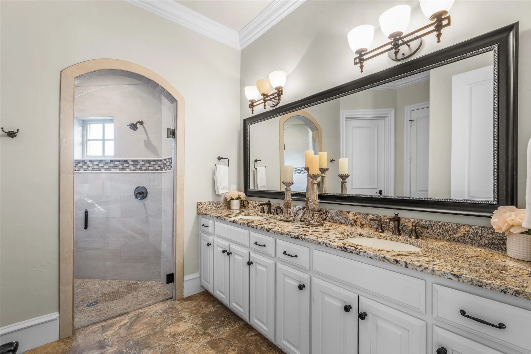 Single Family Residence For Sale in Collin County , 723 Bending Oak Trail, Fairview, Texas 75069, 5 Bedroom, 7 Bathroom, 4 Garage spaces, 8,808 Sqft, built in 2014, mls#21201060, Real Estate Agent in Fairview, Homes For Sale in Collin county, Homes For Sale in Fairview, Realtor in Fairview Texas, Real Estate Brokerage Independent Realty Texas, Luminita Cordes Realtor