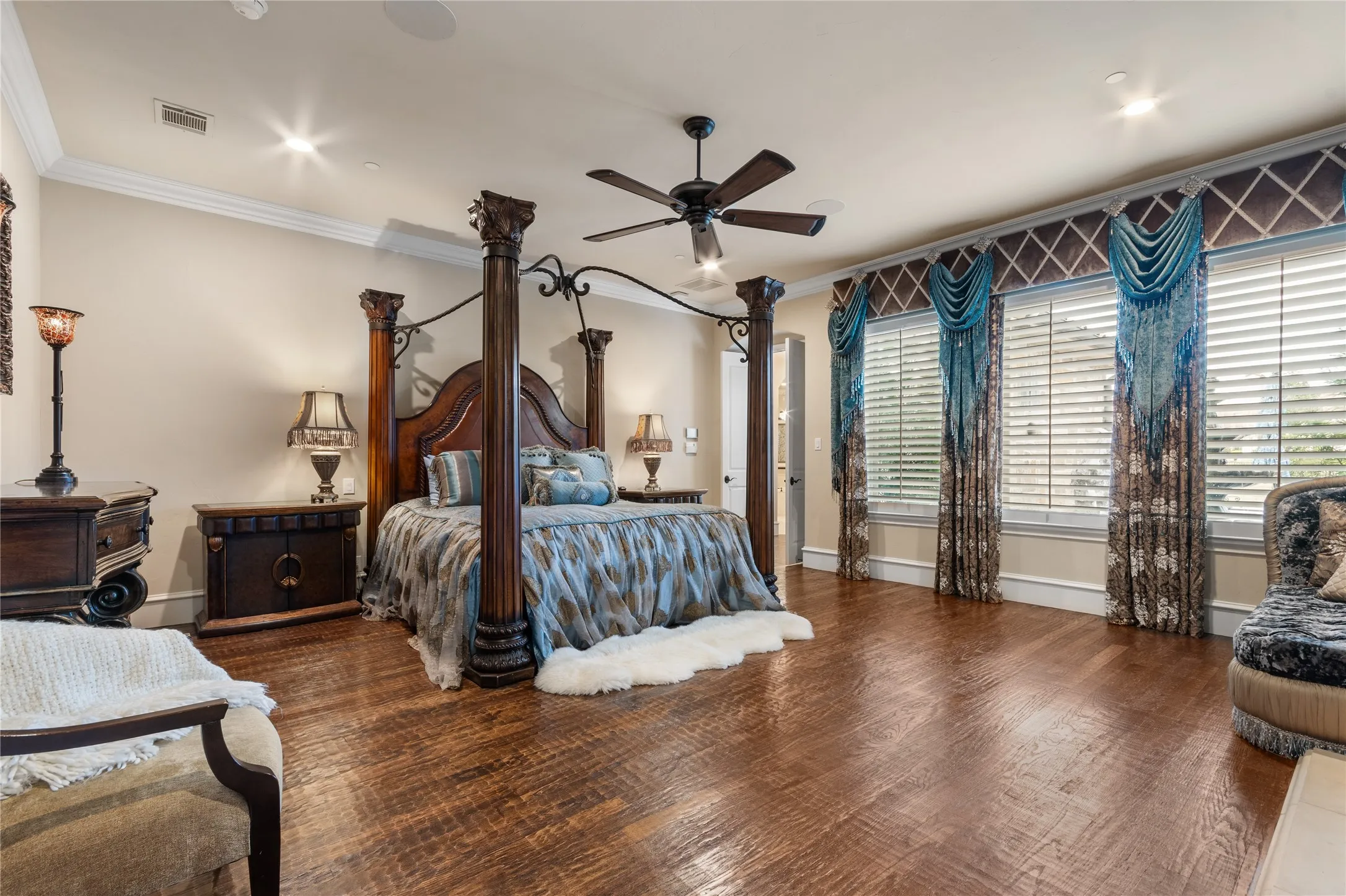 Single Family Residence For Sale in Collin County , 723 Bending Oak Trail, Fairview, Texas 75069, 5 Bedroom, 7 Bathroom, 4 Garage spaces, 8,808 Sqft, built in 2014, mls#21201060, Real Estate Agent in Fairview, Homes For Sale in Collin county, Homes For Sale in Fairview, Realtor in Fairview Texas, Real Estate Brokerage Independent Realty Texas, Luminita Cordes Realtor
