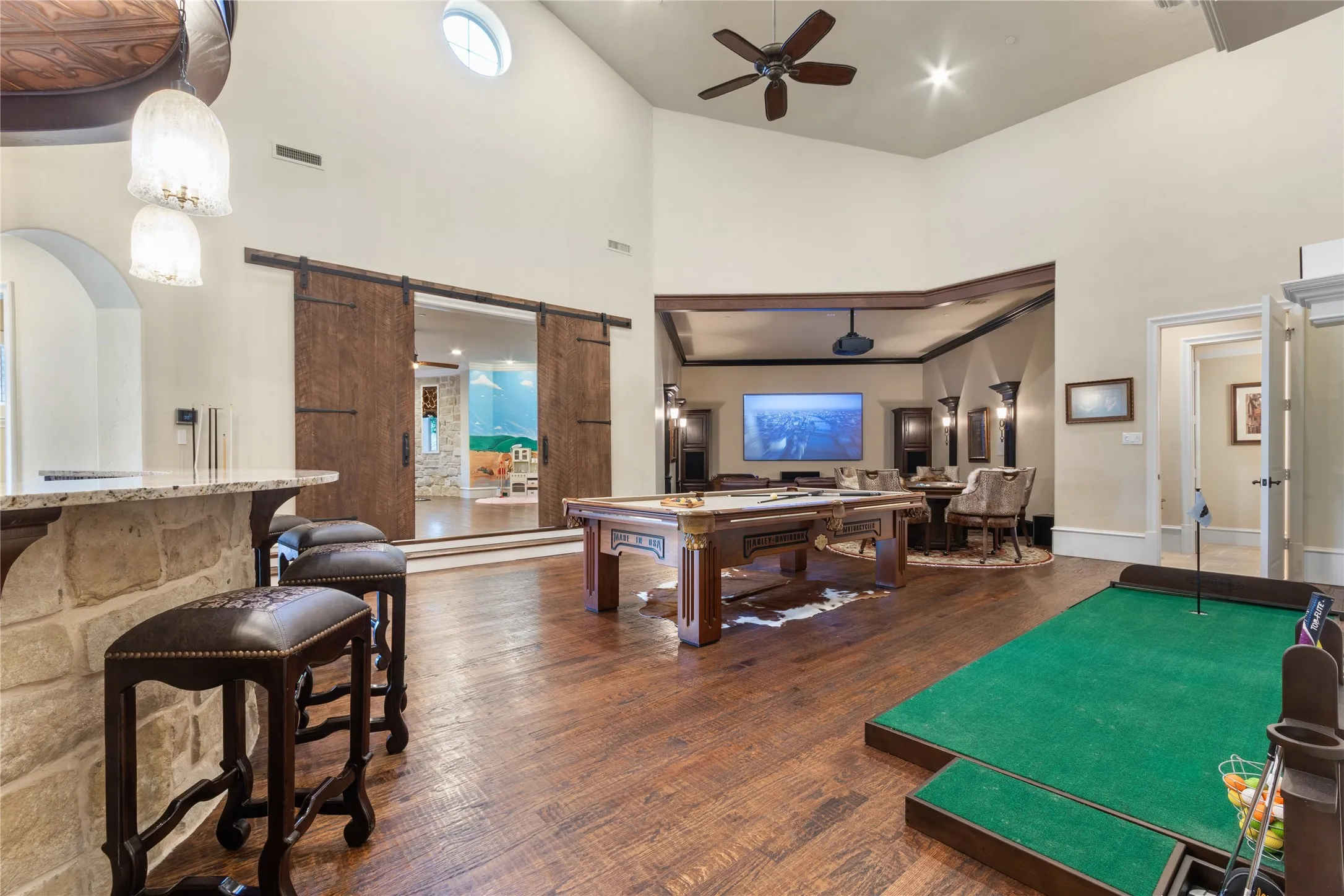 Single Family Residence For Sale in Collin County , 723 Bending Oak Trail, Fairview, Texas 75069, 5 Bedroom, 7 Bathroom, 4 Garage spaces, 8,808 Sqft, built in 2014, mls#21201060, Real Estate Agent in Fairview, Homes For Sale in Collin county, Homes For Sale in Fairview, Realtor in Fairview Texas, Real Estate Brokerage Independent Realty Texas, Luminita Cordes Realtor