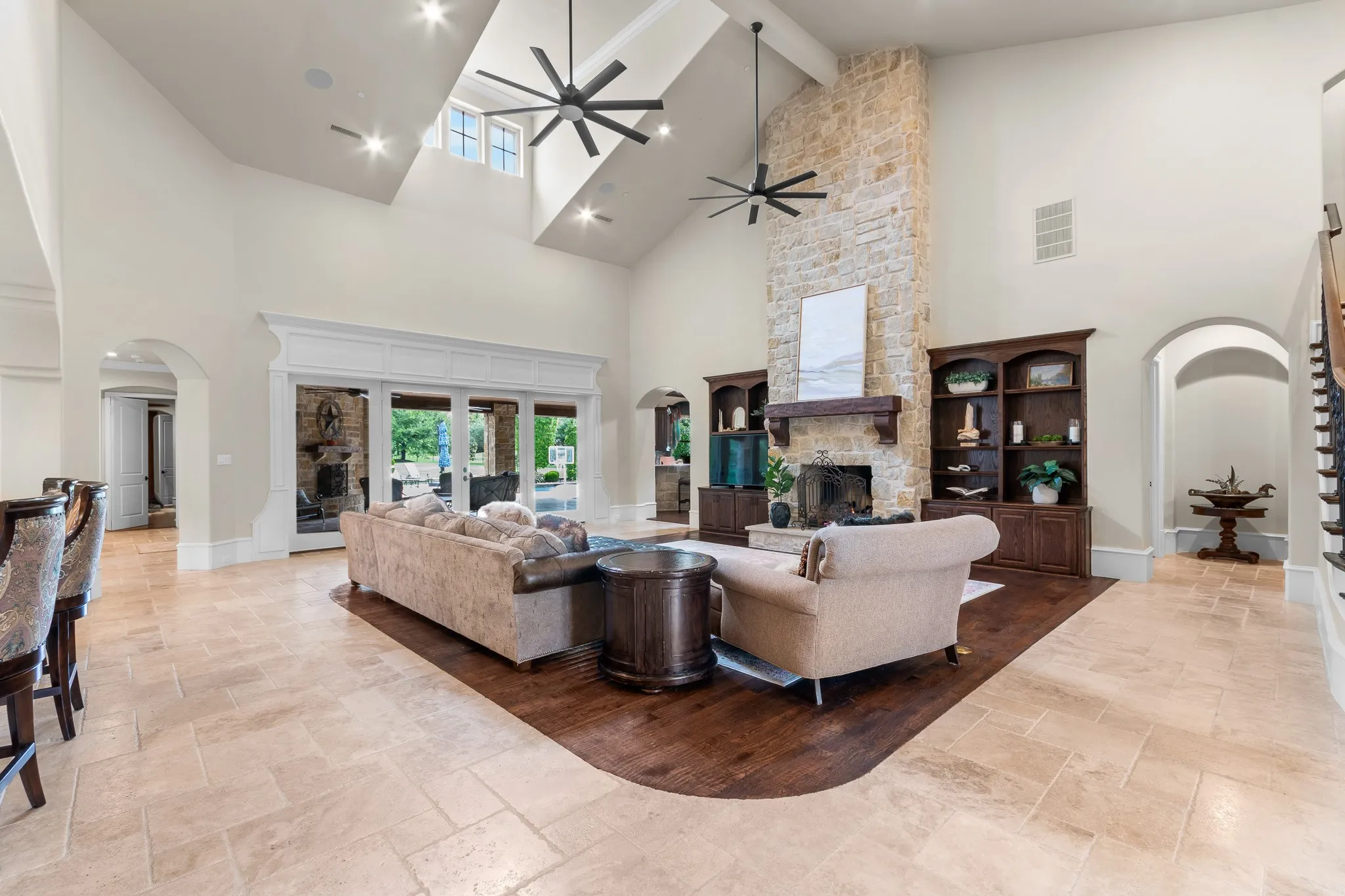 Single Family Residence For Sale in Collin County , 723 Bending Oak Trail, Fairview, Texas 75069, 5 Bedroom, 7 Bathroom, 4 Garage spaces, 8,808 Sqft, built in 2014, mls#21201060, Real Estate Agent in Fairview, Homes For Sale in Collin county, Homes For Sale in Fairview, Realtor in Fairview Texas, Real Estate Brokerage Independent Realty Texas, Luminita Cordes Realtor