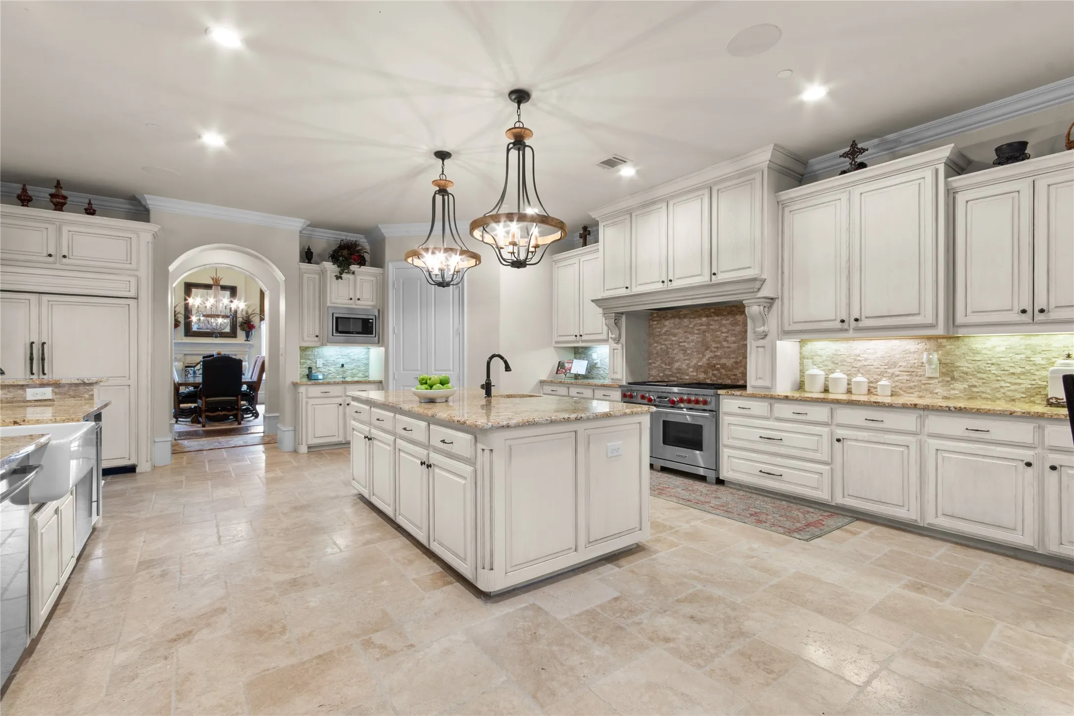 Single Family Residence For Sale in Collin County , 723 Bending Oak Trail, Fairview, Texas 75069, 5 Bedroom, 7 Bathroom, 4 Garage spaces, 8,808 Sqft, built in 2014, mls#21201060, Real Estate Agent in Fairview, Homes For Sale in Collin county, Homes For Sale in Fairview, Realtor in Fairview Texas, Real Estate Brokerage Independent Realty Texas, Luminita Cordes Realtor