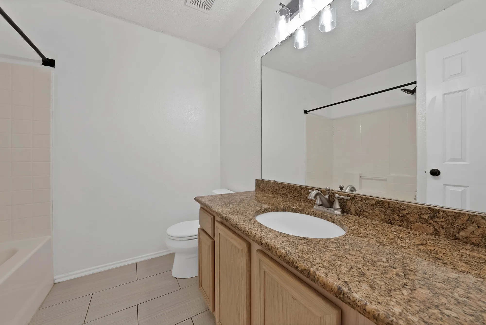 Single Family Residence For Sale in Dallas County , 3709 Scott Drive, Rowlett, Texas 75088, 4 Bedroom, 2 Bathroom, 2 Garage spaces, 2,396 Sqft, built in 2000, mls#21198617, Real Estate Agent in Rowlett, Homes For Sale in Dallas county, Homes For Sale in Rowlett, Realtor in Rowlett Texas, Real Estate Brokerage Independent Realty Texas, Luminita Cordes Realtor