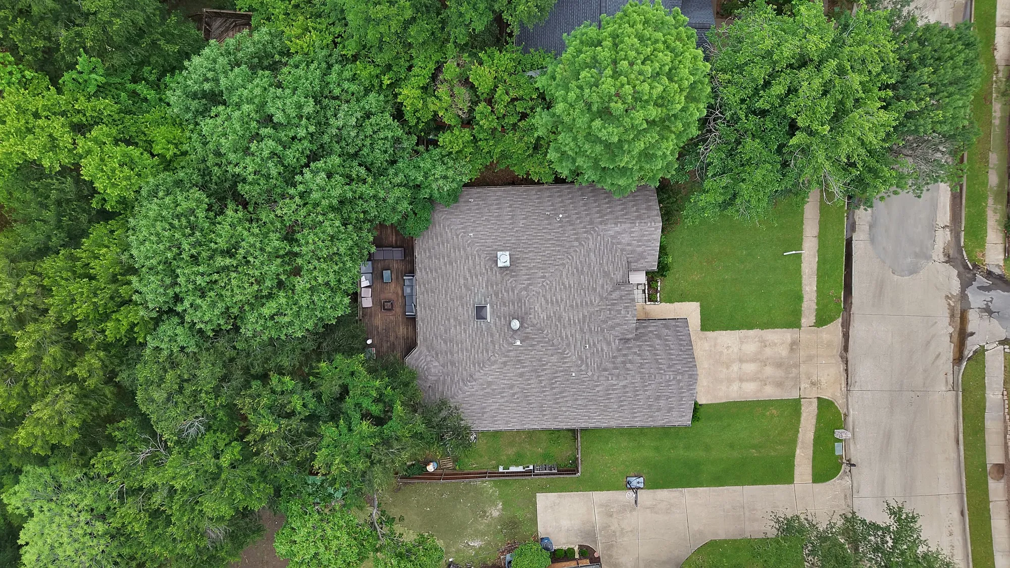 Single Family Residence For Sale in Dallas County , 3709 Scott Drive, Rowlett, Texas 75088, 4 Bedroom, 2 Bathroom, 2 Garage spaces, 2,396 Sqft, built in 2000, mls#21198617, Real Estate Agent in Rowlett, Homes For Sale in Dallas county, Homes For Sale in Rowlett, Realtor in Rowlett Texas, Real Estate Brokerage Independent Realty Texas, Luminita Cordes Realtor