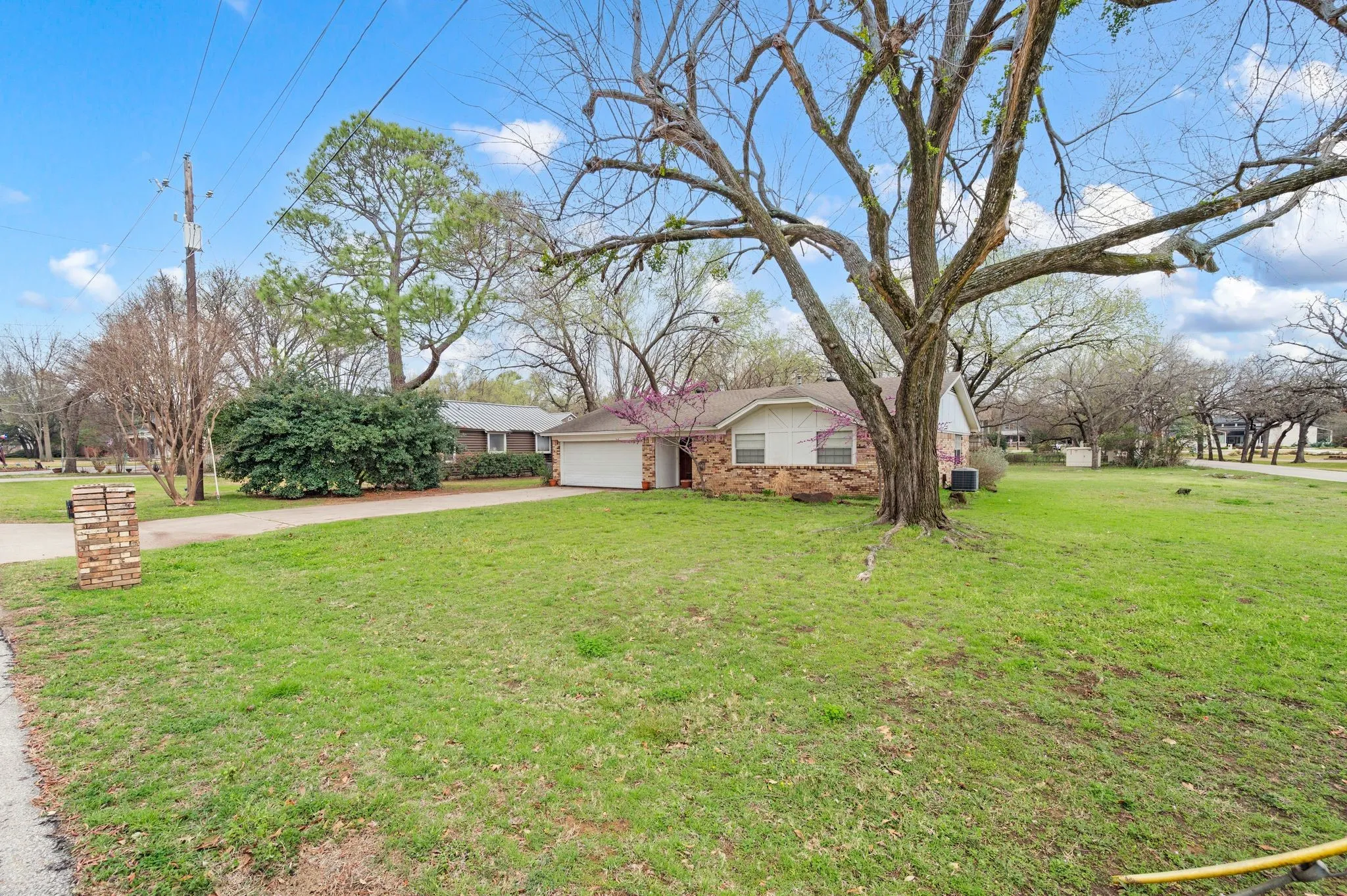 Improved Land For Sale in Tarrant County , 6216 Westcoat Drive, Colleyville, Texas 76034, 0, 0, Garage spaces, 0 Sqft, built in 1976, Price $675,000, mls#21201383, Real Estate Agent in Colleyville, Homes For Sale in Tarrant county, Homes For Sale in Colleyville, Realtor in Colleyville Texas, Real Estate Brokerage Independent Realty Texas, Luminita Cordes Realtor