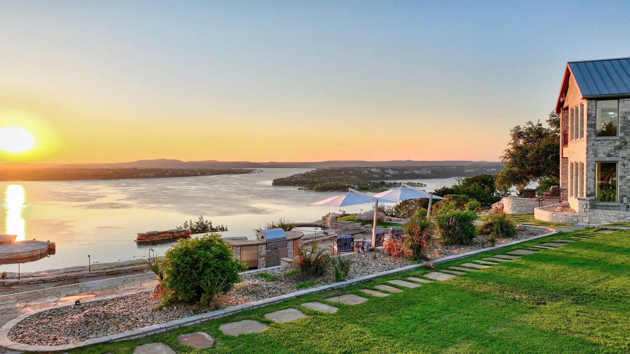 Single Family Residence For Sale in Palo Pinto County , 175 Bay Hill Drive, Possum Kingdom Lake, Texas 76449, 5 Bedrooms, 4 Bathrooms, 2 Garage spaces, 5,620 Sqft, built in 1997, Preowned, Price $2,999,999, mls#21195426, Real Estate Agent in Possum Kingdom Lake, Homes For Sale in Palo Pinto county, Homes For Sale in Possum Kingdom Lake, Realtor in Possum Kingdom Lake Texas, Real Estate Brokerage Independent Realty Texas, Luminita Cordes Realtor