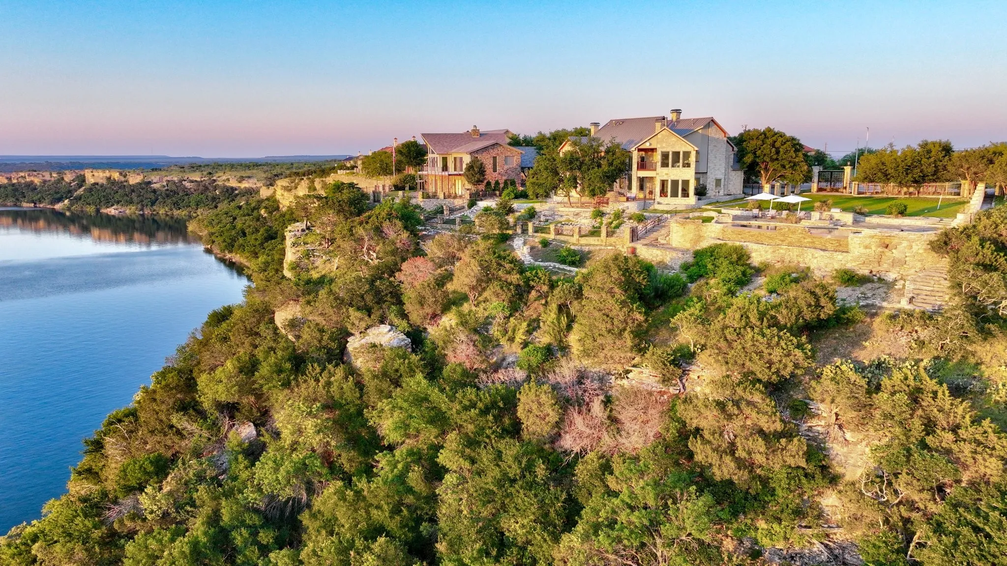 Single Family Residence For Sale in Palo Pinto County , 175 Bay Hill Drive, Possum Kingdom Lake, Texas 76449, 5 Bedrooms, 4 Bathrooms, 2 Garage spaces, 5,620 Sqft, built in 1997, Preowned, Price $2,999,999, mls#21195426, Real Estate Agent in Possum Kingdom Lake, Homes For Sale in Palo Pinto county, Homes For Sale in Possum Kingdom Lake, Realtor in Possum Kingdom Lake Texas, Real Estate Brokerage Independent Realty Texas, Luminita Cordes Realtor