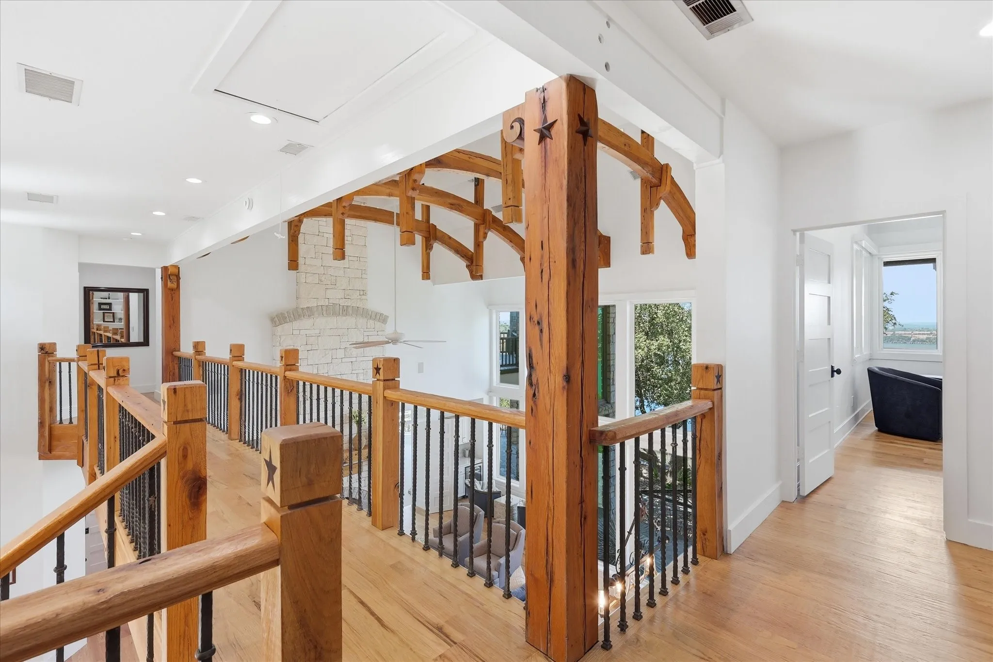Single Family Residence For Sale in Palo Pinto County , 175 Bay Hill Drive, Possum Kingdom Lake, Texas 76449, 5 Bedrooms, 4 Bathrooms, 2 Garage spaces, 5,620 Sqft, built in 1997, Preowned, Price $2,999,999, mls#21195426, Real Estate Agent in Possum Kingdom Lake, Homes For Sale in Palo Pinto county, Homes For Sale in Possum Kingdom Lake, Realtor in Possum Kingdom Lake Texas, Real Estate Brokerage Independent Realty Texas, Luminita Cordes Realtor