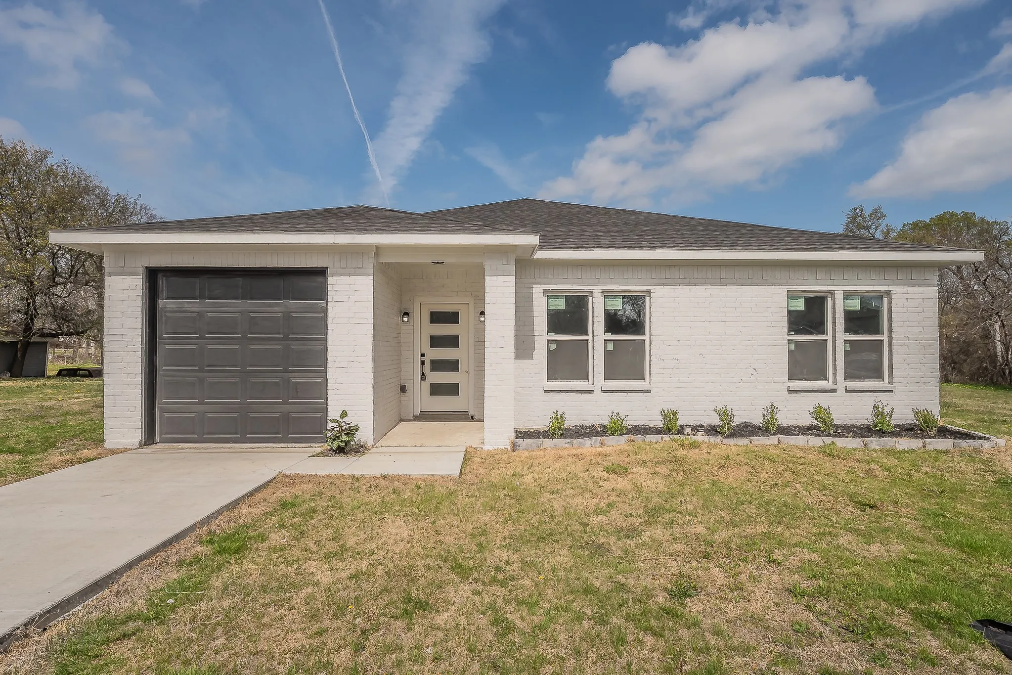 Single Family Residence For Sale in Hunt County , 3934 Lee Street, Greenville, Texas 75401, 3 Bedroom, 2 Bathroom, 1 Garage spaces, 1,621 Sqft, built in 2026, Price $209,900, mls#21201449, Real Estate Agent in Greenville, Homes For Sale in Hunt county, Homes For Sale in Greenville, Realtor in Greenville Texas, Real Estate Brokerage Independent Realty Texas, Luminita Cordes Realtor