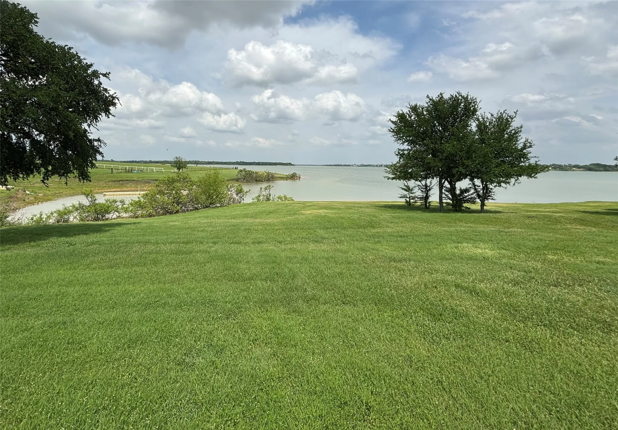 Unimproved Land For Sale in Denton County , 1116 Loneta Lane, Little Elm, Texas 75068, 0, 0, Garage spaces, 0 Sqft, built in 0, mls#21201479, Real Estate Agent in Little Elm, Homes For Sale in Denton county, Homes For Sale in Little Elm, Realtor in Little Elm Texas, Real Estate Brokerage Independent Realty Texas, Luminita Cordes Realtor