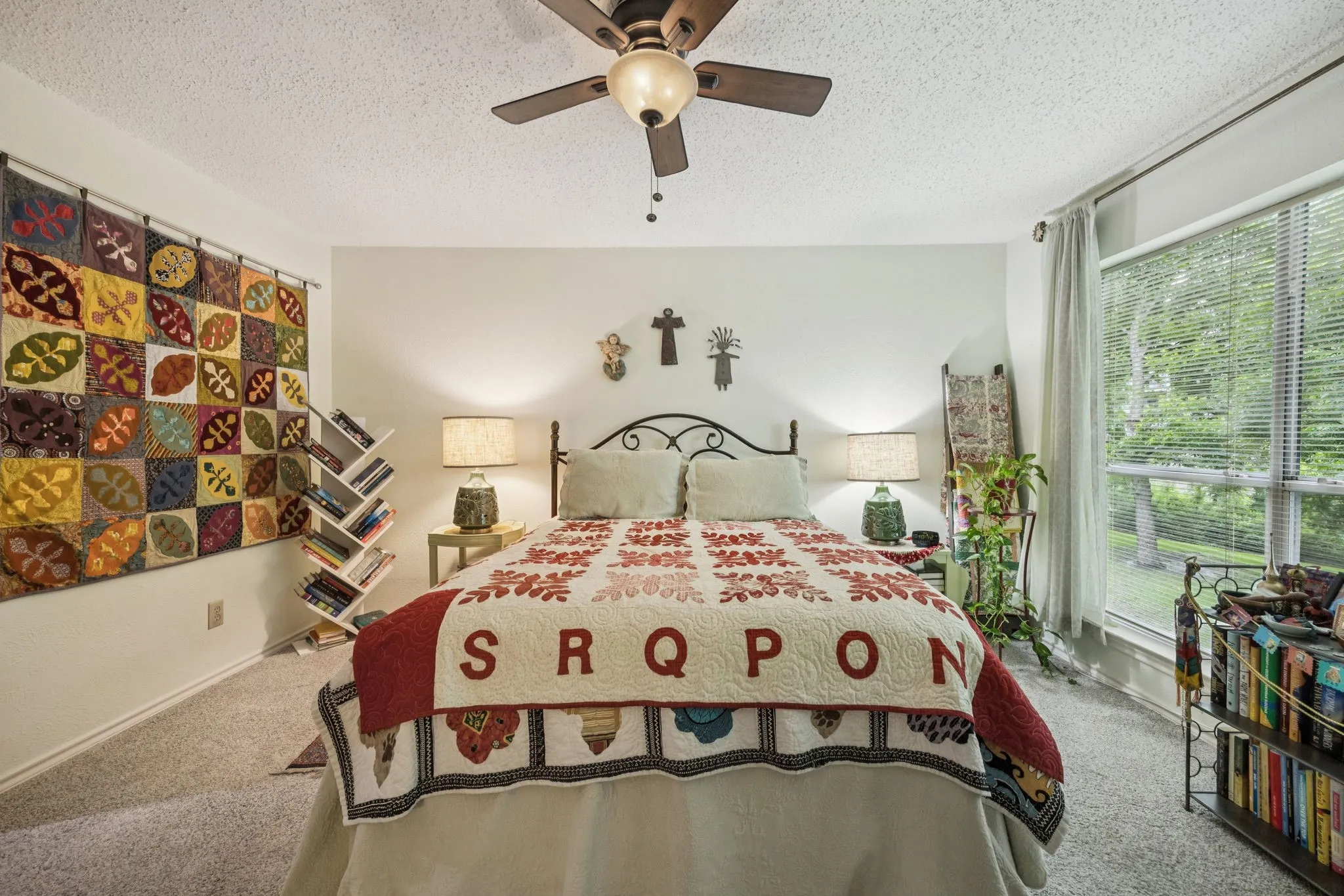 Condominium For Sale in Dallas County , 9222 Church Road 108, Dallas, Texas 75231, 2 Bedroom, 2 Bathroom, 1 Garage spaces, 1,379 Sqft, built in 1983, mls#21200648, Real Estate Agent in Dallas, Homes For Sale in Dallas county, Homes For Sale in Dallas, Realtor in Dallas Texas, Real Estate Brokerage Independent Realty Texas, Luminita Cordes Realtor