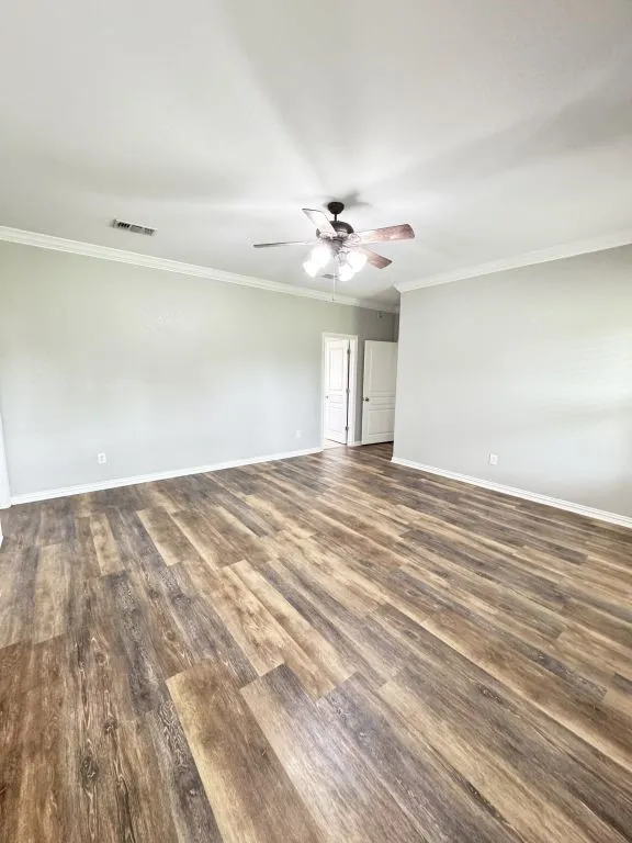 Single Family Residence For Sale in Parker County , 153 Twin Springs Ranch Lane, Weatherford, Texas 76087, 4 Bedroom, 3 Bathroom, 2 Garage spaces, 2,716 Sqft, built in 2003, Preowned, mls#21201501, Real Estate Agent in Weatherford, Homes For Sale in Parker county, Homes For Sale in Weatherford, Realtor in Weatherford Texas, Real Estate Brokerage Independent Realty Texas, Luminita Cordes Realtor