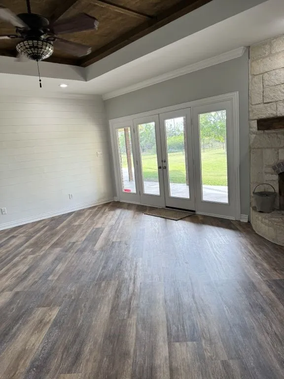 Single Family Residence For Sale in Parker County , 153 Twin Springs Ranch Lane, Weatherford, Texas 76087, 4 Bedroom, 3 Bathroom, 2 Garage spaces, 2,716 Sqft, built in 2003, Preowned, mls#21201501, Real Estate Agent in Weatherford, Homes For Sale in Parker county, Homes For Sale in Weatherford, Realtor in Weatherford Texas, Real Estate Brokerage Independent Realty Texas, Luminita Cordes Realtor