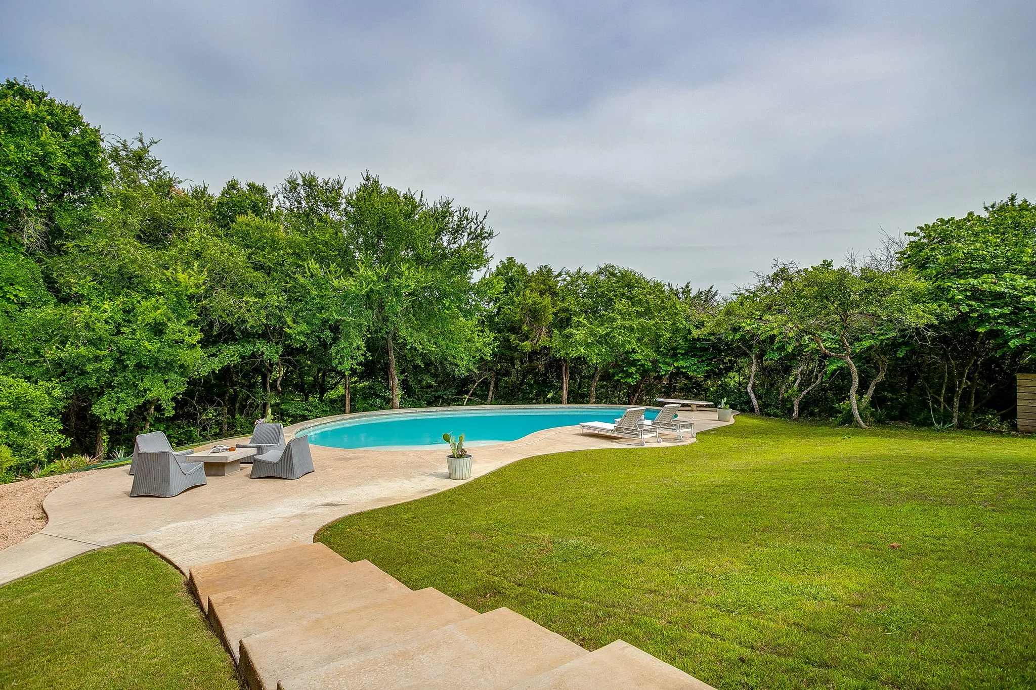Single Family Residence For Sale in Parker County , 357 Wood Lake Road, Aledo, Texas 76008, 5 Bedroom, 5 Bathroom, 2 Garage spaces, 3,429 Sqft, built in 2005, Preowned, mls#21193604, Real Estate Agent in Aledo, Homes For Sale in Parker county, Homes For Sale in Aledo, Realtor in Aledo Texas, Real Estate Brokerage Independent Realty Texas, Luminita Cordes Realtor