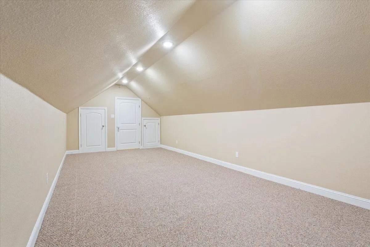 Single Family Residence For Sale in Mc Lennan County , 14356 China Spring Road, China Spring, Texas 76633, 3 Bedrooms, 3 Bathrooms, 2 Garage spaces, 2,495 Sqft, built in 2019, Preowned, Price $587,000, mls#21196393, Real Estate Agent in China Spring, Homes For Sale in Mc Lennan county, Homes For Sale in China Spring, Realtor in China Spring Texas, Real Estate Brokerage Independent Realty Texas, Luminita Cordes Realtor
