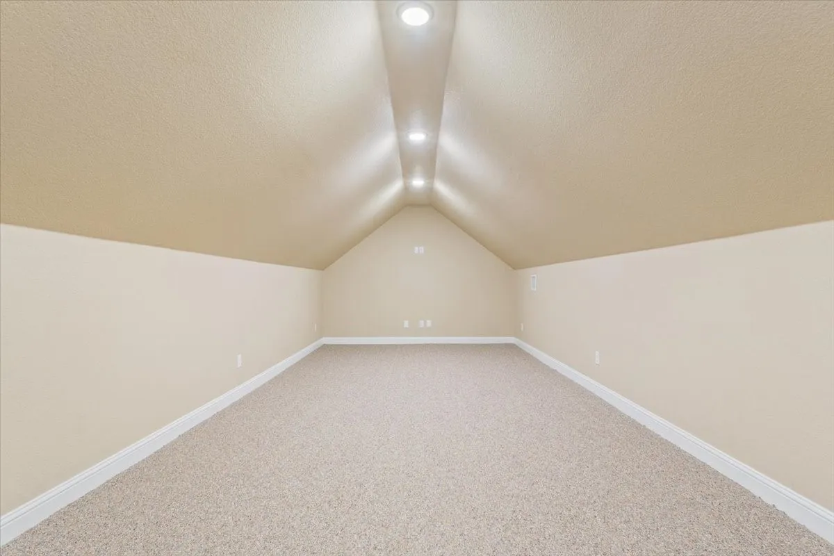 Single Family Residence For Sale in Mc Lennan County , 14356 China Spring Road, China Spring, Texas 76633, 3 Bedrooms, 3 Bathrooms, 2 Garage spaces, 2,495 Sqft, built in 2019, Preowned, Price $587,000, mls#21196393, Real Estate Agent in China Spring, Homes For Sale in Mc Lennan county, Homes For Sale in China Spring, Realtor in China Spring Texas, Real Estate Brokerage Independent Realty Texas, Luminita Cordes Realtor