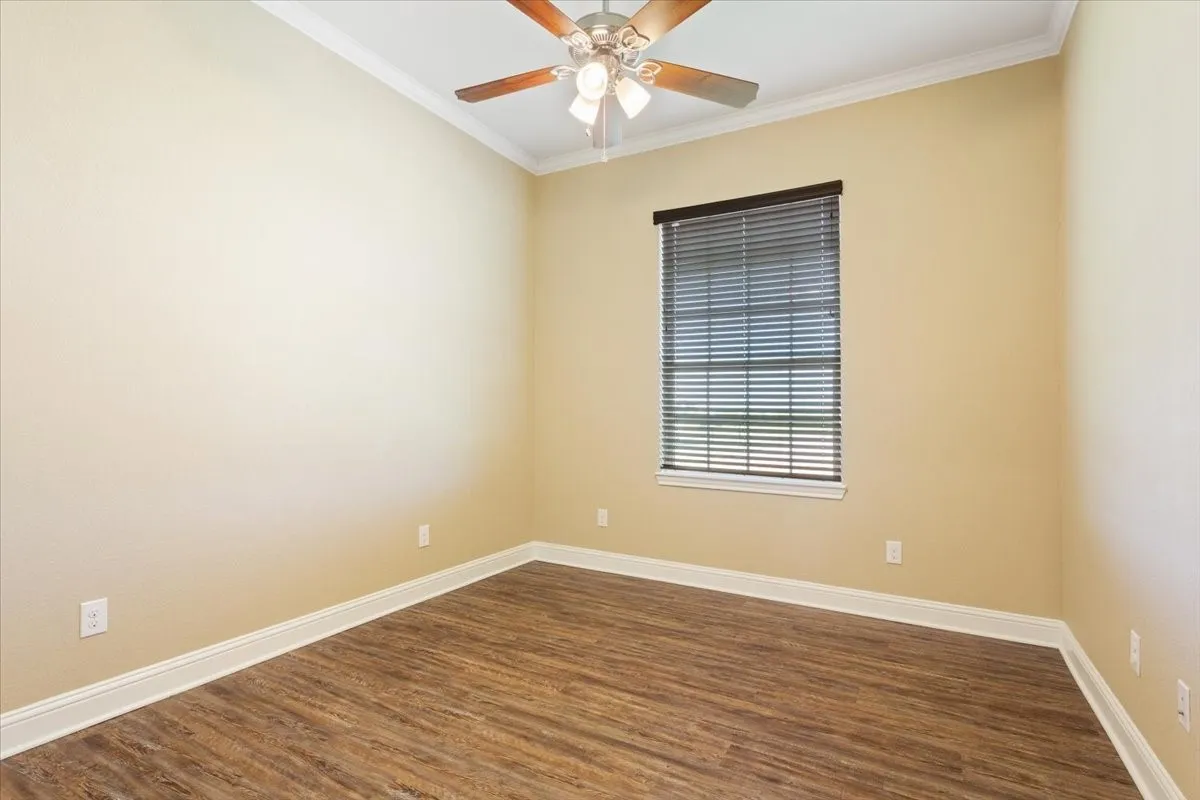 Single Family Residence For Sale in Mc Lennan County , 14356 China Spring Road, China Spring, Texas 76633, 3 Bedrooms, 3 Bathrooms, 2 Garage spaces, 2,495 Sqft, built in 2019, Preowned, Price $587,000, mls#21196393, Real Estate Agent in China Spring, Homes For Sale in Mc Lennan county, Homes For Sale in China Spring, Realtor in China Spring Texas, Real Estate Brokerage Independent Realty Texas, Luminita Cordes Realtor
