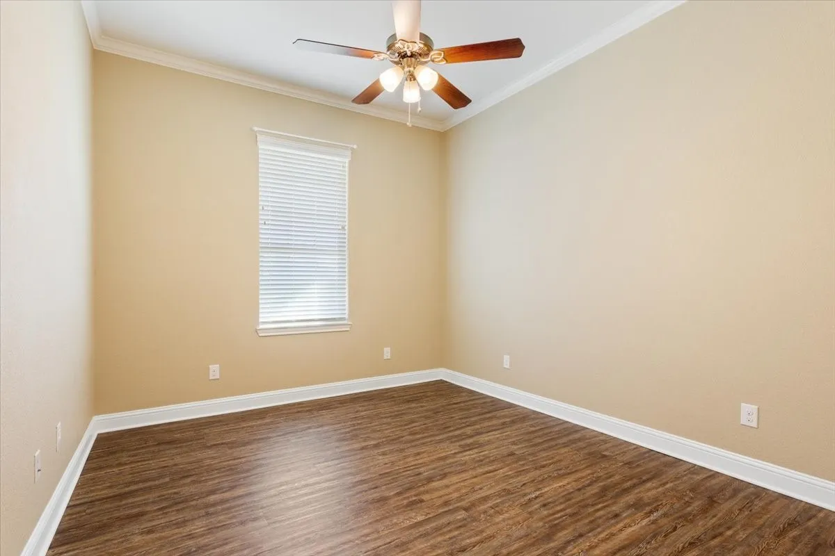 Single Family Residence For Sale in Mc Lennan County , 14356 China Spring Road, China Spring, Texas 76633, 3 Bedrooms, 3 Bathrooms, 2 Garage spaces, 2,495 Sqft, built in 2019, Preowned, Price $587,000, mls#21196393, Real Estate Agent in China Spring, Homes For Sale in Mc Lennan county, Homes For Sale in China Spring, Realtor in China Spring Texas, Real Estate Brokerage Independent Realty Texas, Luminita Cordes Realtor