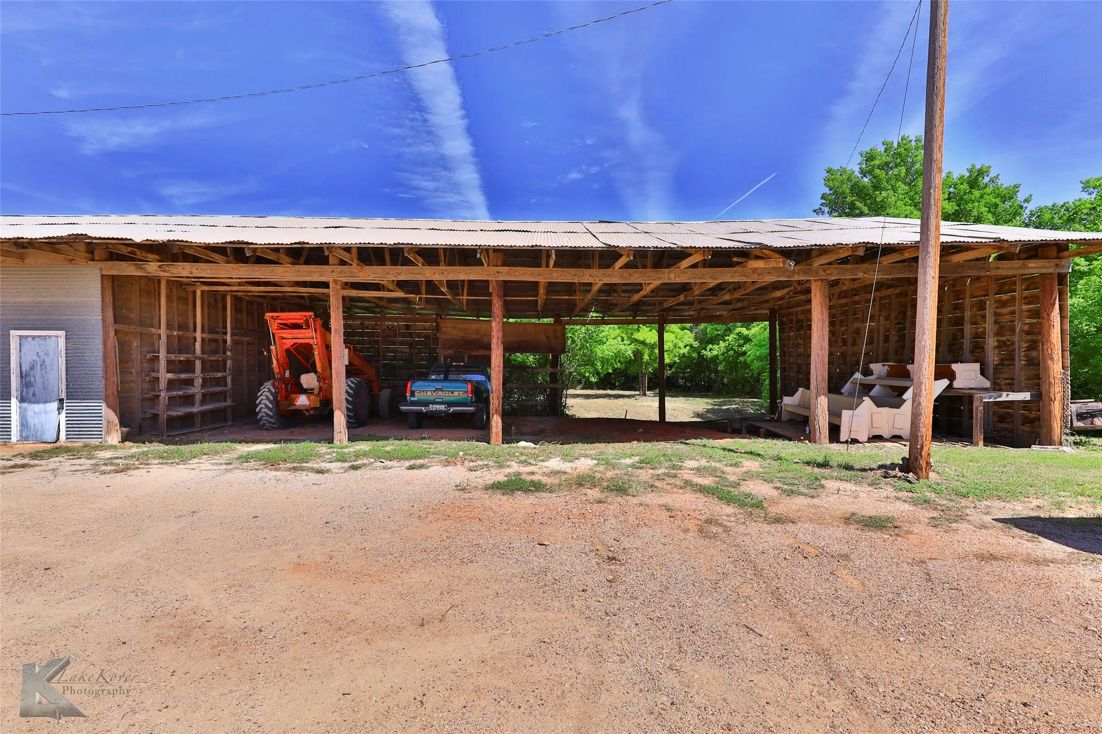 Industrial For Sale in Taylor County , 133 Treadaway Boulevard S, Abilene, Texas 79602, 0, 0, Garage spaces, 0 Sqft, built in 1962, Preowned, mls#21201597, Real Estate Agent in Abilene, Homes For Sale in Taylor county, Homes For Sale in Abilene, Realtor in Abilene Texas, Real Estate Brokerage Independent Realty Texas, Luminita Cordes Realtor