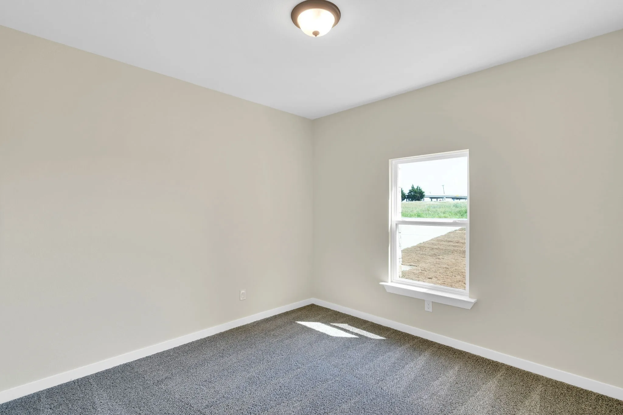 Single Family Residence For Sale in Ellis County , 530 E Lamar Street, Palmer, Texas 75152, 4 Bedrooms, 2 Bathrooms, 2 Garage spaces, 1,785 Sqft, built in 2025, New Construction - Incomplete, Price $375,000, mls#21200409, Real Estate Agent in Palmer, Homes For Sale in Ellis county, Homes For Sale in Palmer, Realtor in Palmer Texas, Real Estate Brokerage Independent Realty Texas, Luminita Cordes Realtor