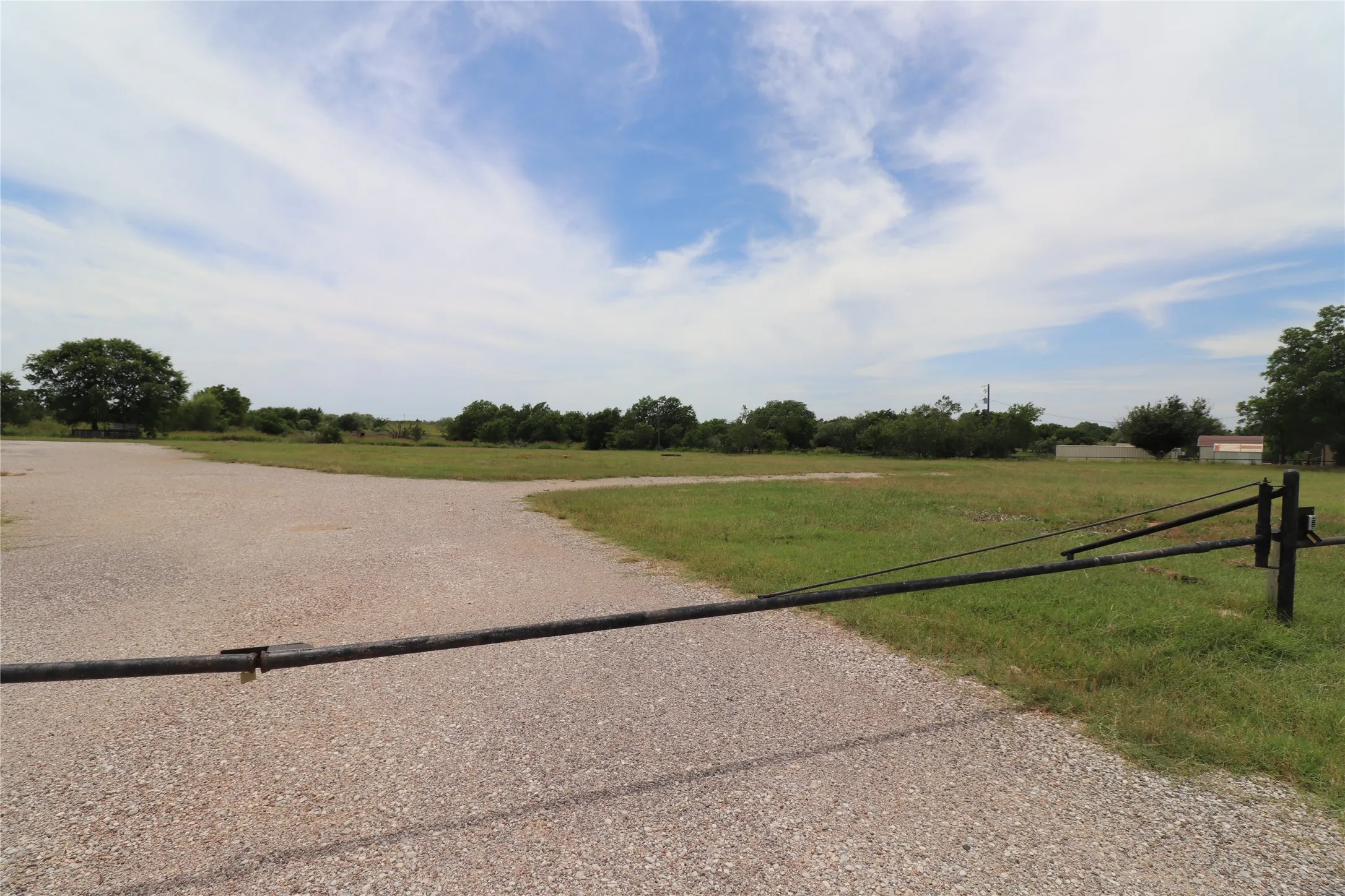 Business For Sale in Clay County , 604 US Highway 287 S, Henrietta, Texas 76365, 0, 0, Garage spaces, 0 Sqft, built in 1994, Preowned, Price $300,000, mls#21201655, Real Estate Agent in Henrietta, Homes For Sale in Clay county, Homes For Sale in Henrietta, Realtor in Henrietta Texas, Real Estate Brokerage Independent Realty Texas, Luminita Cordes Realtor