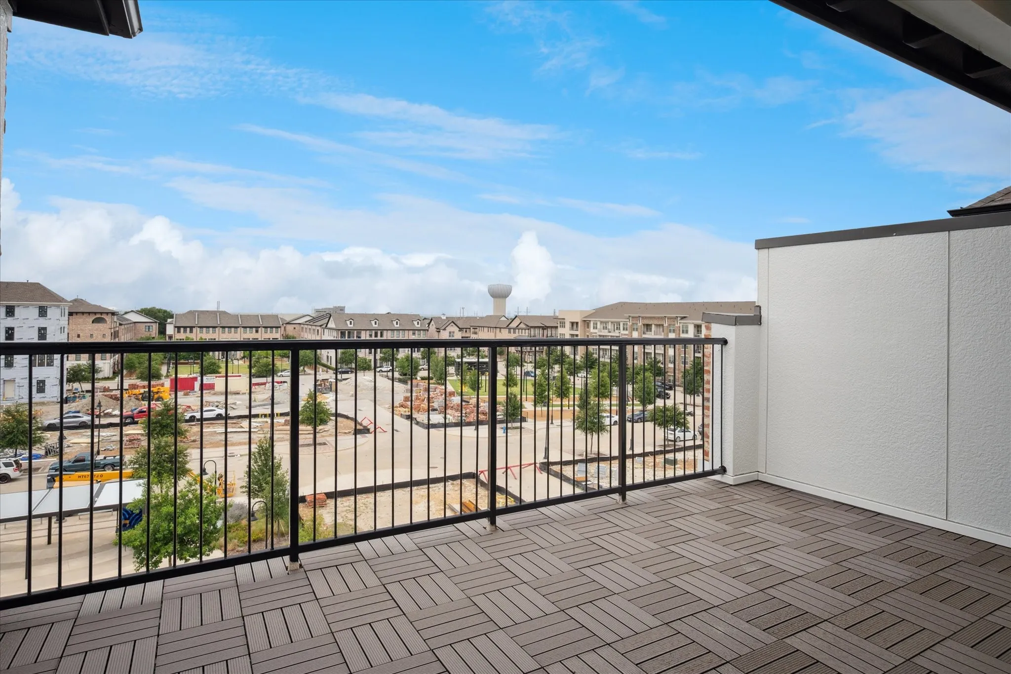 Balcony featuring a residential view