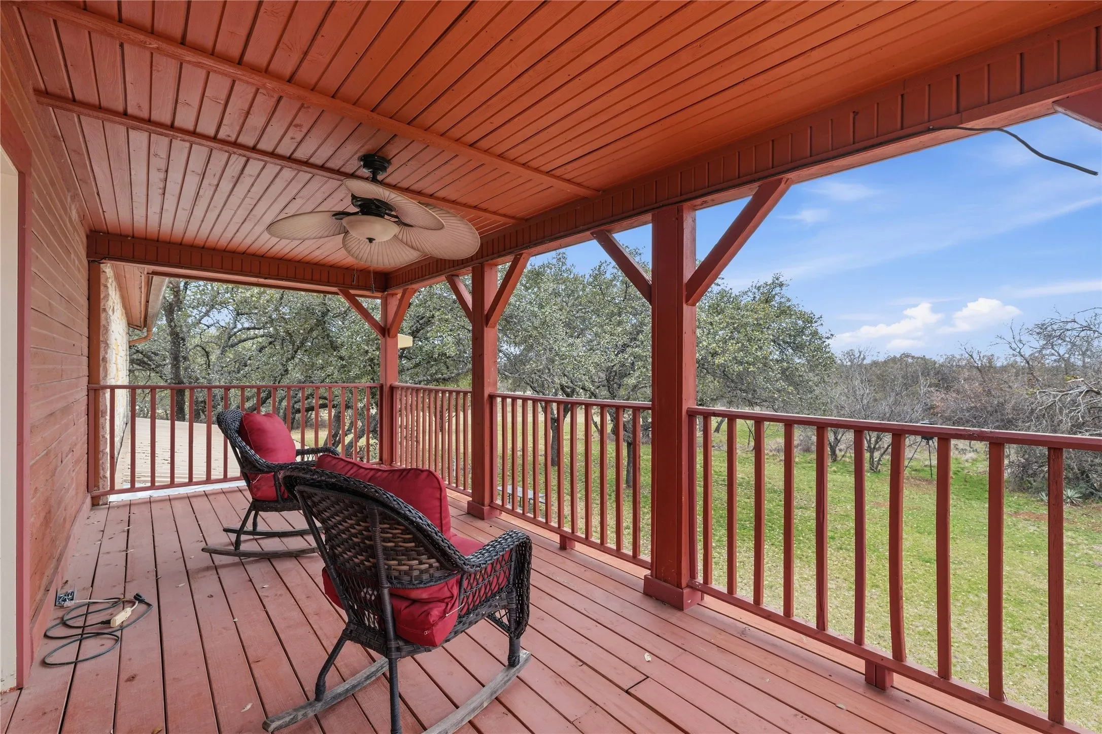 Single Family Residence For Sale in Brown County , 8001 County Road 572, Brownwood, Texas 76801, 5 Bedroom, 4 Bathroom, Garage spaces, 3,060 Sqft, built in 0, Preowned, mls#21201258, Real Estate Agent in Brownwood, Homes For Sale in Brown county, Homes For Sale in Brownwood, Realtor in Brownwood Texas, Real Estate Brokerage Independent Realty Texas, Luminita Cordes Realtor