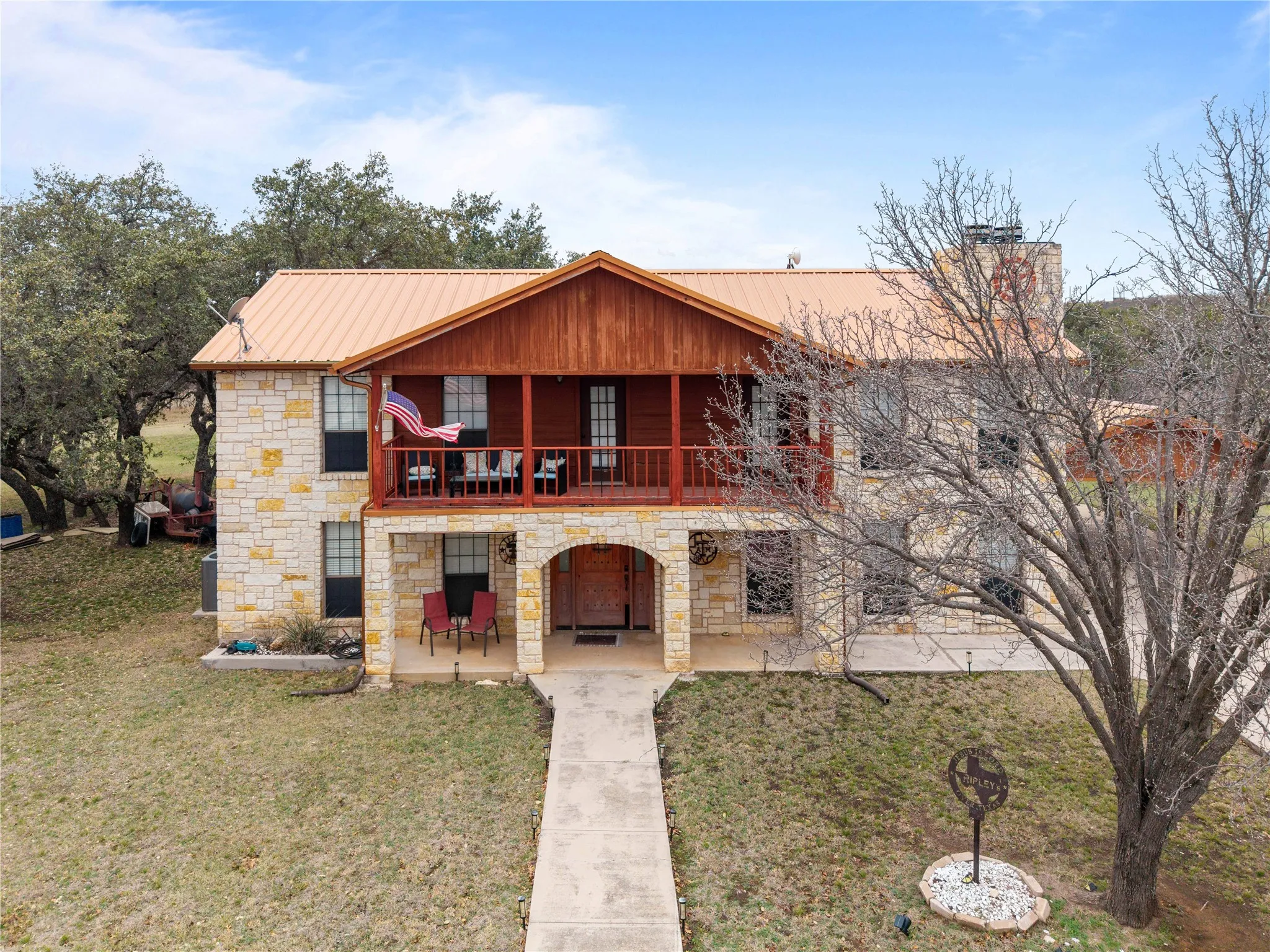 Single Family Residence For Sale in Brown County , 8001 County Road 572, Brownwood, Texas 76801, 5 Bedroom, 4 Bathroom, Garage spaces, 3,060 Sqft, built in 0, Preowned, mls#21201258, Real Estate Agent in Brownwood, Homes For Sale in Brown county, Homes For Sale in Brownwood, Realtor in Brownwood Texas, Real Estate Brokerage Independent Realty Texas, Luminita Cordes Realtor