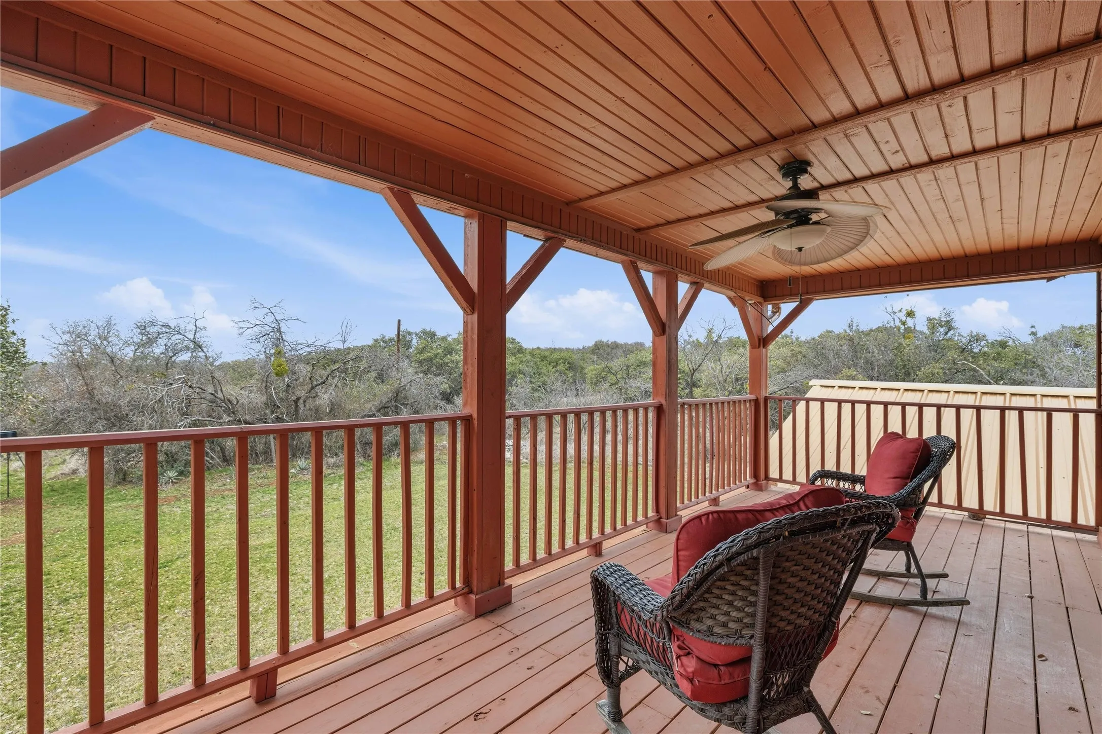 Single Family Residence For Sale in Brown County , 8001 County Road 572, Brownwood, Texas 76801, 5 Bedroom, 4 Bathroom, Garage spaces, 3,060 Sqft, built in 0, Preowned, mls#21201258, Real Estate Agent in Brownwood, Homes For Sale in Brown county, Homes For Sale in Brownwood, Realtor in Brownwood Texas, Real Estate Brokerage Independent Realty Texas, Luminita Cordes Realtor