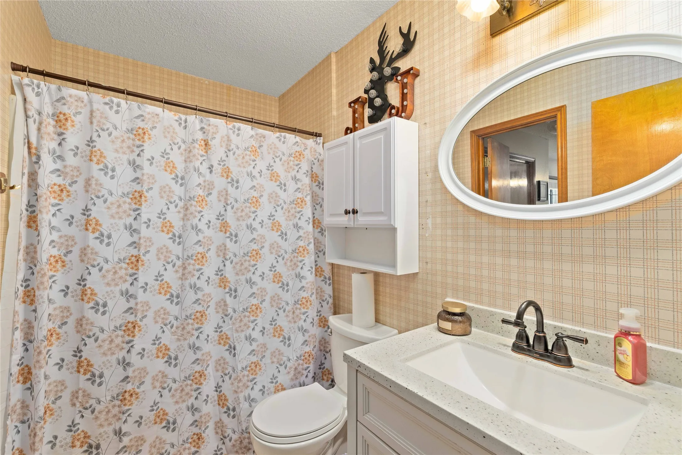 Single Family Residence For Sale in Brown County , 8001 County Road 572, Brownwood, Texas 76801, 5 Bedroom, 4 Bathroom, Garage spaces, 3,060 Sqft, built in 0, Preowned, mls#21201258, Real Estate Agent in Brownwood, Homes For Sale in Brown county, Homes For Sale in Brownwood, Realtor in Brownwood Texas, Real Estate Brokerage Independent Realty Texas, Luminita Cordes Realtor