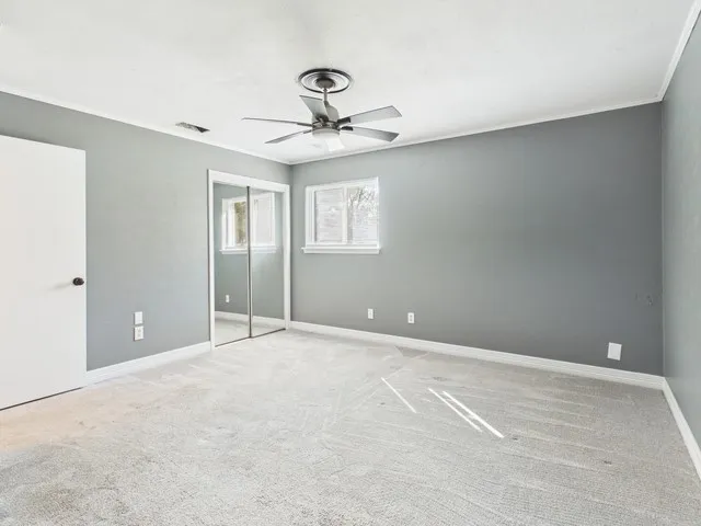 Single Family Residence For Sale in Henderson County , 1010 Bel Air Drive, Athens, Texas 75751, 3 Bedroom, 2 Bathroom, 1 Garage spaces, 2,052 Sqft, built in 1973, mls#21199934, Real Estate Agent in Athens, Homes For Sale in Henderson county, Homes For Sale in Athens, Realtor in Athens Texas, Real Estate Brokerage Independent Realty Texas, Luminita Cordes Realtor
