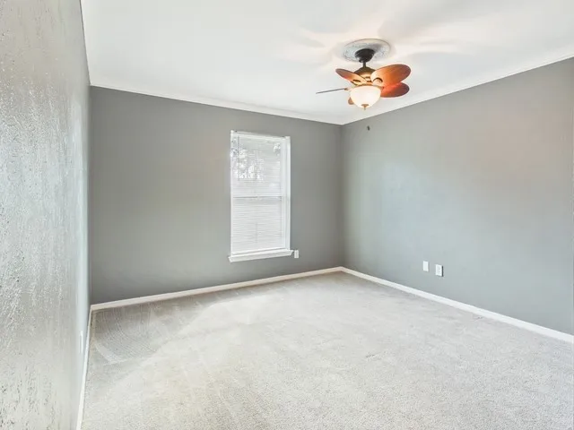 Single Family Residence For Sale in Henderson County , 1010 Bel Air Drive, Athens, Texas 75751, 3 Bedroom, 2 Bathroom, 1 Garage spaces, 2,052 Sqft, built in 1973, mls#21199934, Real Estate Agent in Athens, Homes For Sale in Henderson county, Homes For Sale in Athens, Realtor in Athens Texas, Real Estate Brokerage Independent Realty Texas, Luminita Cordes Realtor