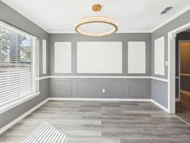 Single Family Residence For Sale in Henderson County , 1010 Bel Air Drive, Athens, Texas 75751, 3 Bedroom, 2 Bathroom, 1 Garage spaces, 2,052 Sqft, built in 1973, mls#21199934, Real Estate Agent in Athens, Homes For Sale in Henderson county, Homes For Sale in Athens, Realtor in Athens Texas, Real Estate Brokerage Independent Realty Texas, Luminita Cordes Realtor