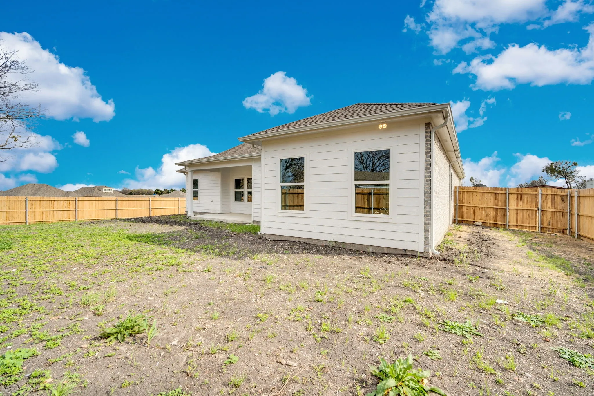 Single Family Residence For Sale in Ellis County , 340 E Marshall Court, Palmer, Texas 75152, 4 Bedroom, 2 Bathroom, 2 Garage spaces, 1,785 Sqft, built in 2026, mls#21200904, Real Estate Agent in Palmer, Homes For Sale in Ellis county, Homes For Sale in Palmer, Realtor in Palmer Texas, Real Estate Brokerage Independent Realty Texas, Luminita Cordes Realtor