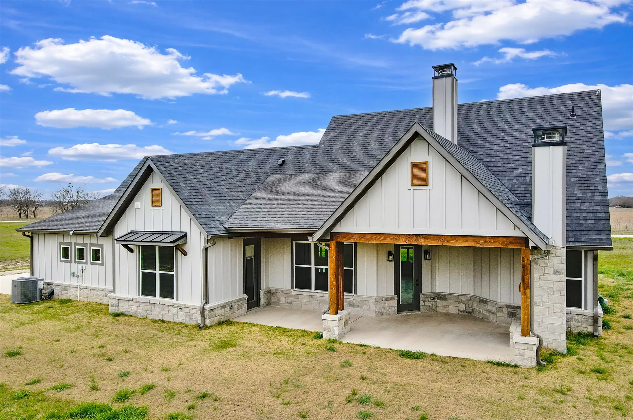 Single Family Residence For Sale in Van Zandt County , 2667 VZ County Road 3820, Wills Point, Texas 75169, 4 Bedroom, 2 Bathroom, 3 Garage spaces, 2,223 Sqft, built in 2025, mls#21201724, Real Estate Agent in Wills Point, Homes For Sale in Van Zandt county, Homes For Sale in Wills Point, Realtor in Wills Point Texas, Real Estate Brokerage Independent Realty Texas, Luminita Cordes Realtor