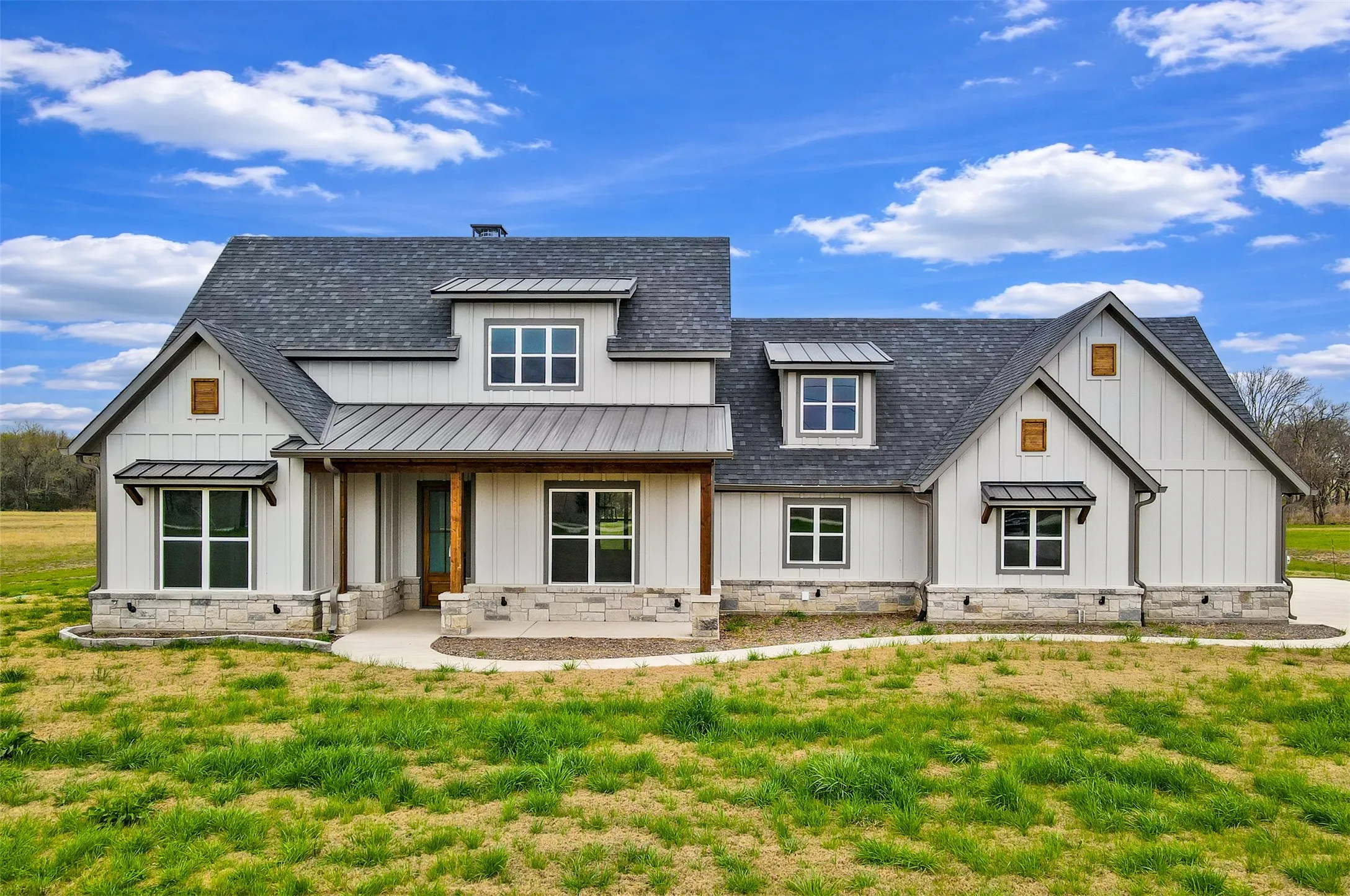 Single Family Residence For Sale in Van Zandt County , 2667 VZ County Road 3820, Wills Point, Texas 75169, 4 Bedroom, 2 Bathroom, 3 Garage spaces, 2,223 Sqft, built in 2025, mls#21201724, Real Estate Agent in Wills Point, Homes For Sale in Van Zandt county, Homes For Sale in Wills Point, Realtor in Wills Point Texas, Real Estate Brokerage Independent Realty Texas, Luminita Cordes Realtor