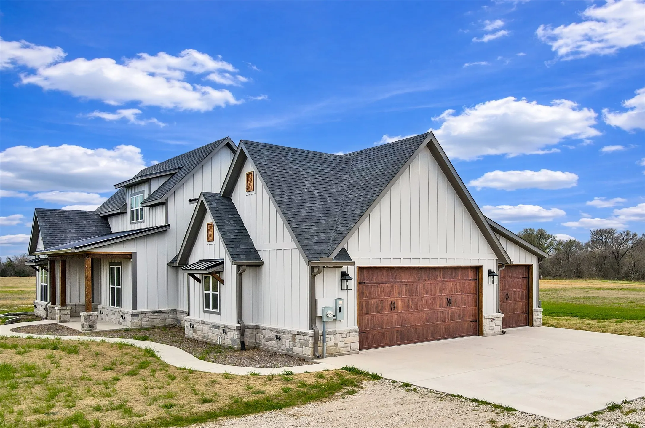 Single Family Residence For Sale in Van Zandt County , 2667 VZ County Road 3820, Wills Point, Texas 75169, 4 Bedroom, 2 Bathroom, 3 Garage spaces, 2,223 Sqft, built in 2025, mls#21201724, Real Estate Agent in Wills Point, Homes For Sale in Van Zandt county, Homes For Sale in Wills Point, Realtor in Wills Point Texas, Real Estate Brokerage Independent Realty Texas, Luminita Cordes Realtor