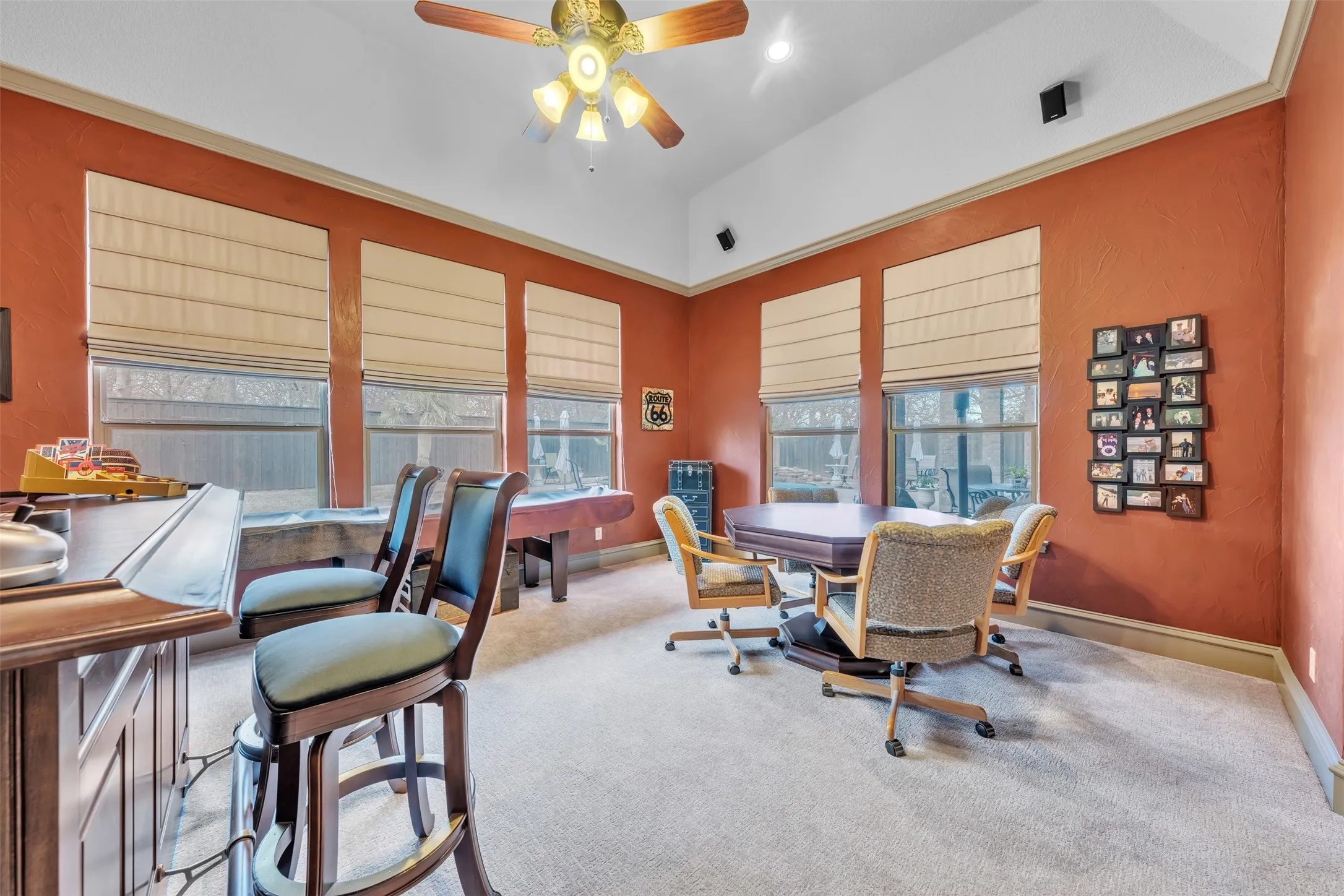 Single Family Residence For Sale in Tarrant County , 2717 S Shady Lane, Arlington, Texas 76001, 4 Bedroom, 4 Bathroom, 3 Garage spaces, 3,789 Sqft, built in 2007, Preowned, mls#21199211, Real Estate Agent in Arlington, Homes For Sale in Tarrant county, Homes For Sale in Arlington, Realtor in Arlington Texas, Real Estate Brokerage Independent Realty Texas, Luminita Cordes Realtor