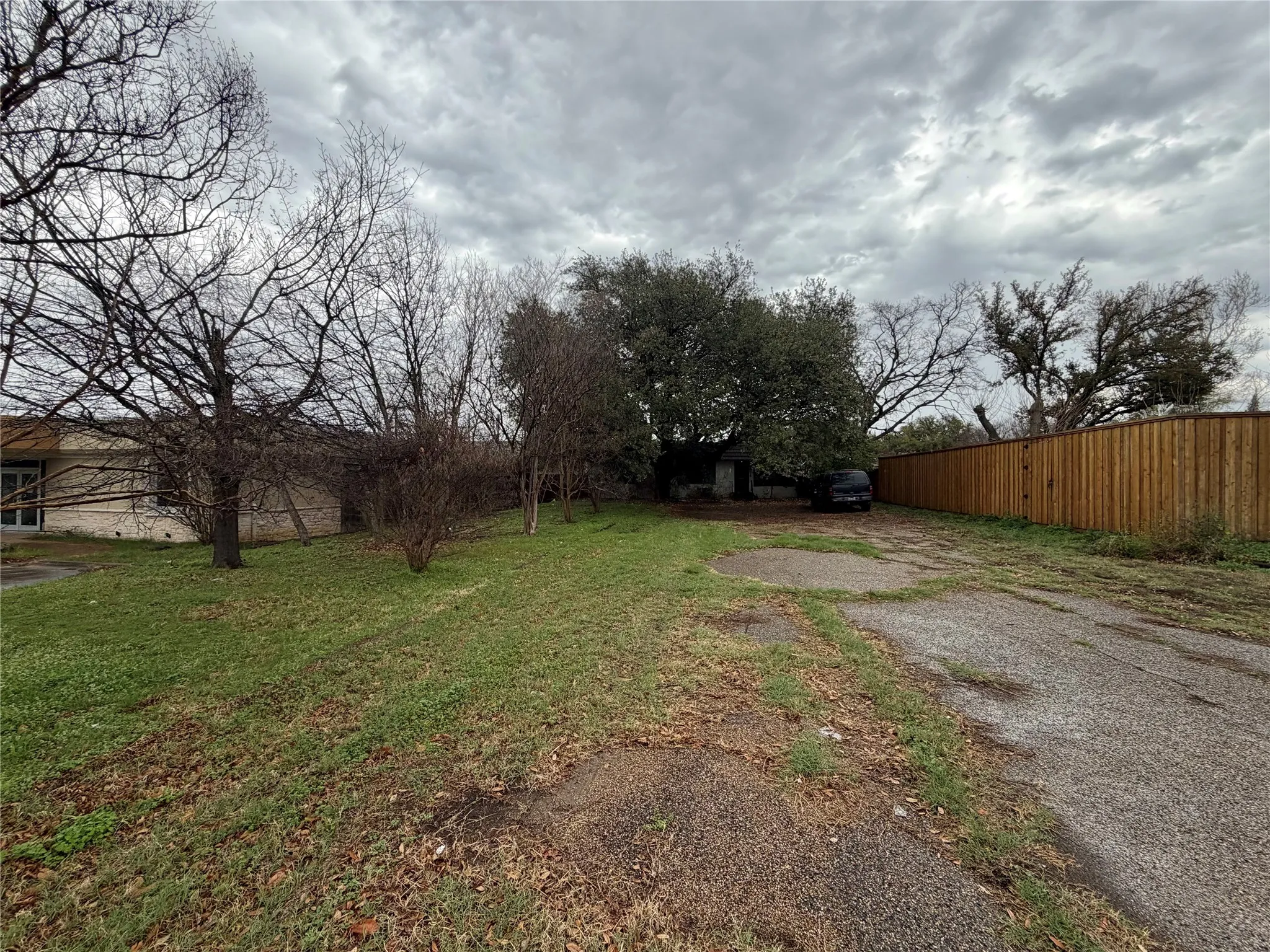 Office For Sale in Dallas County , 2571 Valley View Lane, Farmers Branch, Texas 75234, 0, 0, Garage spaces, 0 Sqft, built in 1978, Preowned, mls#21201307, Real Estate Agent in Farmers Branch, Homes For Sale in Dallas county, Homes For Sale in Farmers Branch, Realtor in Farmers Branch Texas, Real Estate Brokerage Independent Realty Texas, Luminita Cordes Realtor
