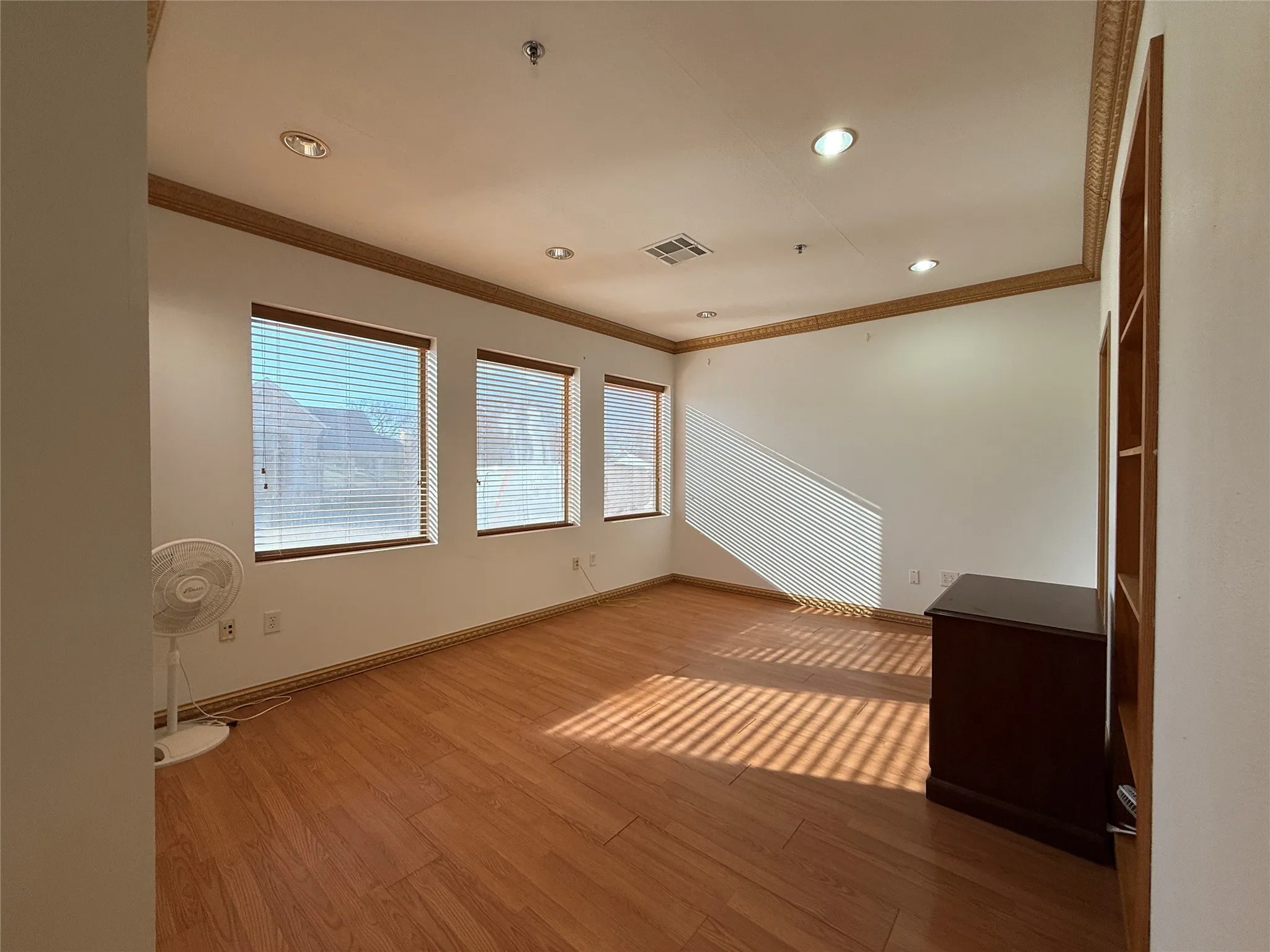 Office For Sale in Collin County , 5208 Village Creek Drive B, Plano, Texas 75093, 0, 0, Garage spaces, 0 Sqft, built in 2003, Preowned, mls#21201743, Real Estate Agent in Plano, Homes For Sale in Collin county, Homes For Sale in Plano, Realtor in Plano Texas, Real Estate Brokerage Independent Realty Texas, Luminita Cordes Realtor