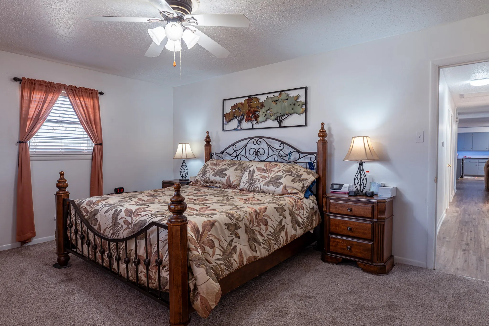 Single Family Residence For Sale in Stephens County , 801 Westridge Circle, Breckenridge, Texas 76424, 3 Bedroom, 2 Bathroom, 2 Garage spaces, 1,679 Sqft, built in 1964, Preowned, mls#21199179, Real Estate Agent in Breckenridge, Homes For Sale in Stephens county, Homes For Sale in Breckenridge, Realtor in Breckenridge Texas, Real Estate Brokerage Independent Realty Texas, Luminita Cordes Realtor