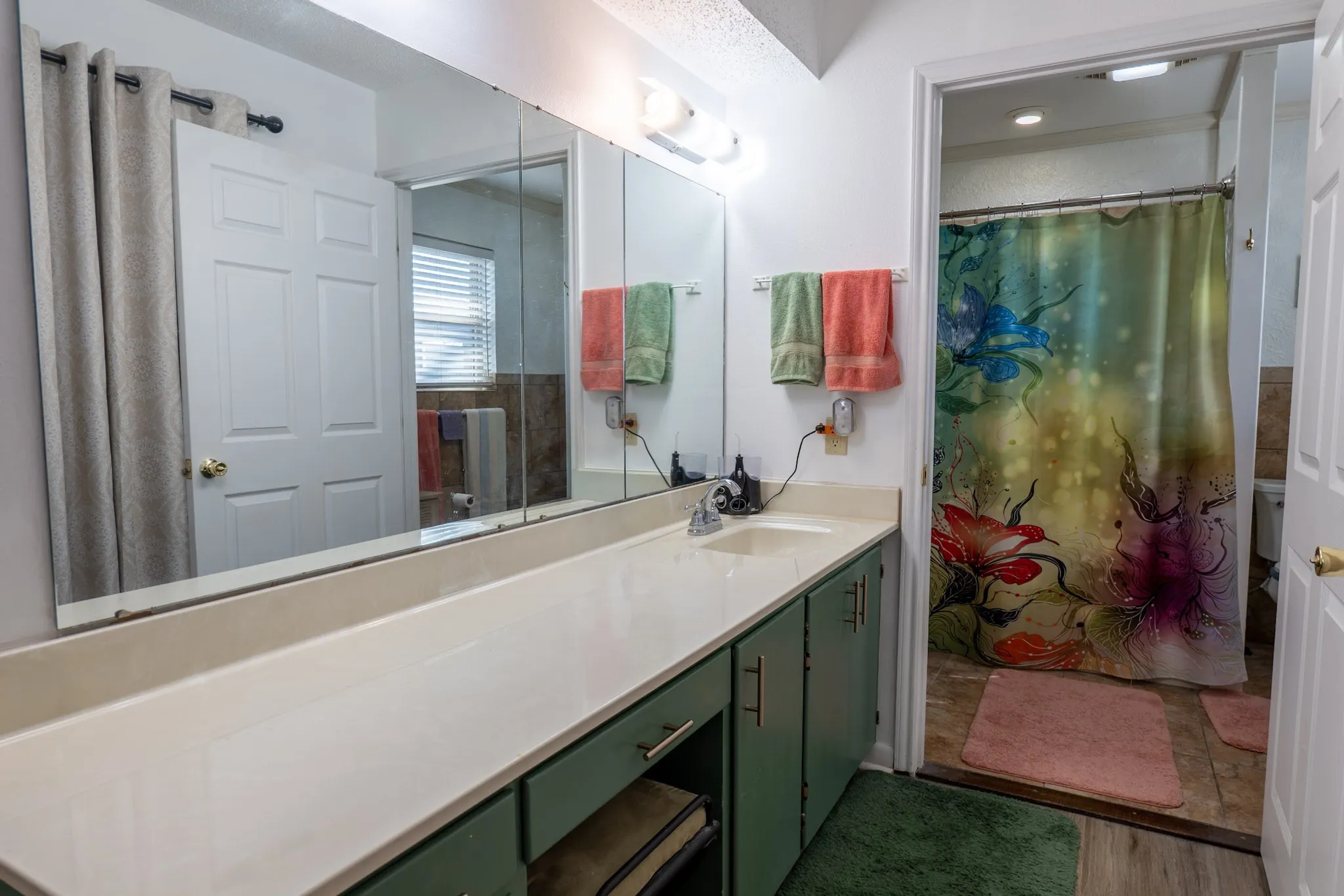 Single Family Residence For Sale in Stephens County , 801 Westridge Circle, Breckenridge, Texas 76424, 3 Bedroom, 2 Bathroom, 2 Garage spaces, 1,679 Sqft, built in 1964, Preowned, mls#21199179, Real Estate Agent in Breckenridge, Homes For Sale in Stephens county, Homes For Sale in Breckenridge, Realtor in Breckenridge Texas, Real Estate Brokerage Independent Realty Texas, Luminita Cordes Realtor