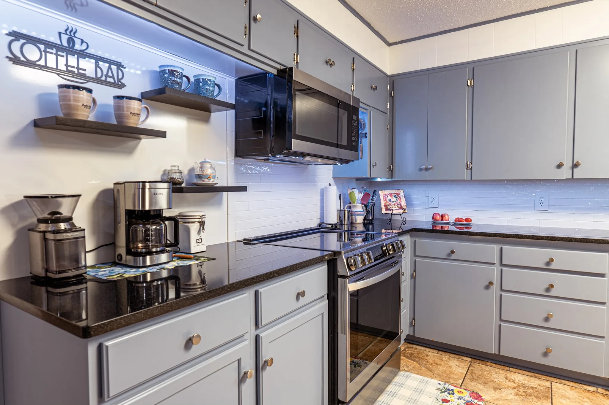 Single Family Residence For Sale in Stephens County , 801 Westridge Circle, Breckenridge, Texas 76424, 3 Bedroom, 2 Bathroom, 2 Garage spaces, 1,679 Sqft, built in 1964, Preowned, mls#21199179, Real Estate Agent in Breckenridge, Homes For Sale in Stephens county, Homes For Sale in Breckenridge, Realtor in Breckenridge Texas, Real Estate Brokerage Independent Realty Texas, Luminita Cordes Realtor