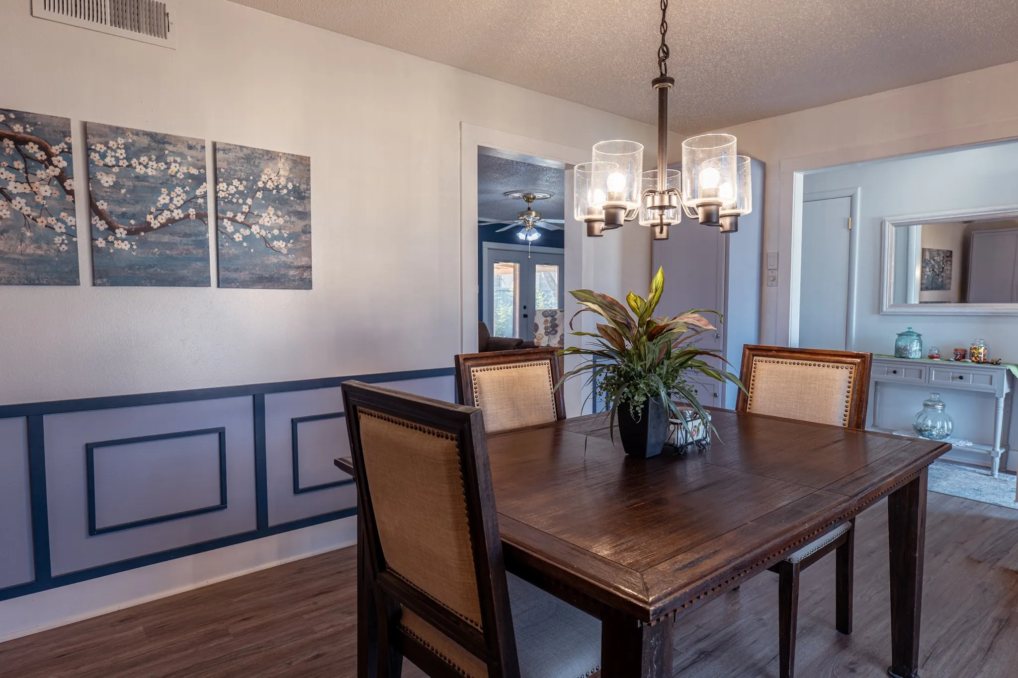 Single Family Residence For Sale in Stephens County , 801 Westridge Circle, Breckenridge, Texas 76424, 3 Bedroom, 2 Bathroom, 2 Garage spaces, 1,679 Sqft, built in 1964, Preowned, mls#21199179, Real Estate Agent in Breckenridge, Homes For Sale in Stephens county, Homes For Sale in Breckenridge, Realtor in Breckenridge Texas, Real Estate Brokerage Independent Realty Texas, Luminita Cordes Realtor