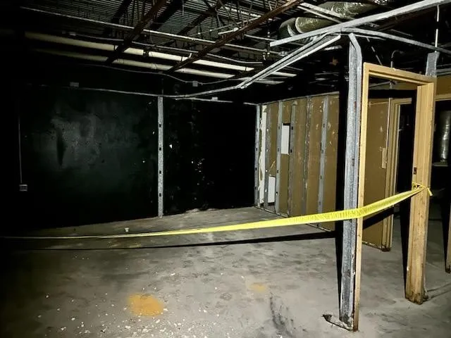 Office For Rent in Dallas County , 4008 S Polk Street 3, Dallas, Texas 75224, 0, 0, Garage spaces, 0 Sqft, built in 1971, New Construction - Incomplete, Price $7,000, mls#21201790, Real Estate Agent in Dallas, Homes For Rent in Dallas county, Homes For Rent in Dallas, Realtor in Dallas Texas, Real Estate Brokerage Independent Realty Texas, Luminita Cordes Realtor