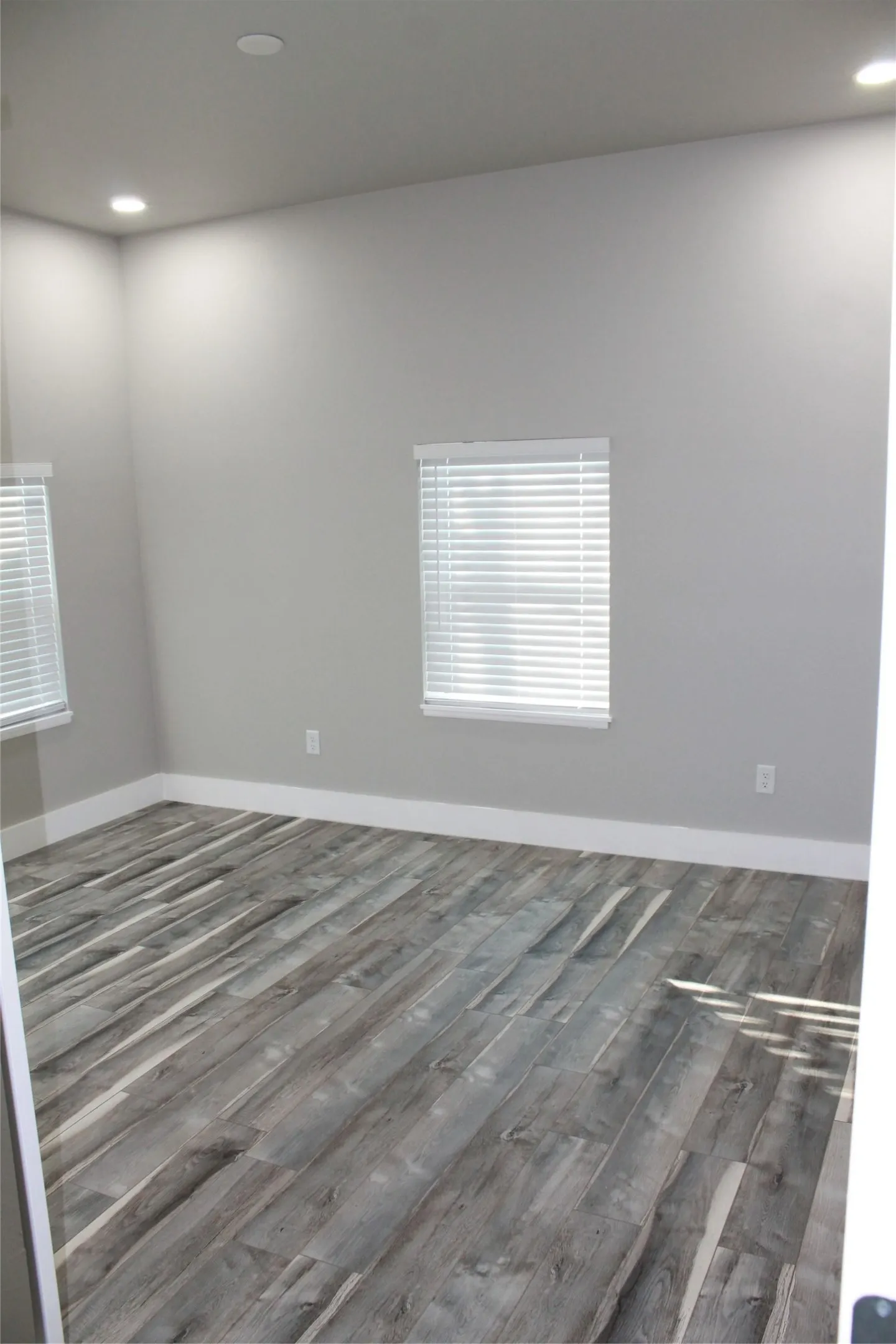 Single Family Residence For Sale in Wise County , 104 S Hubbard Street, Alvord, Texas 76225, 3 Bedroom, 2 Bathroom, Garage spaces, 1,160 Sqft, built in 0, mls#21201812, Real Estate Agent in Alvord, Homes For Sale in Wise county, Homes For Sale in Alvord, Realtor in Alvord Texas, Real Estate Brokerage Independent Realty Texas, Luminita Cordes Realtor
