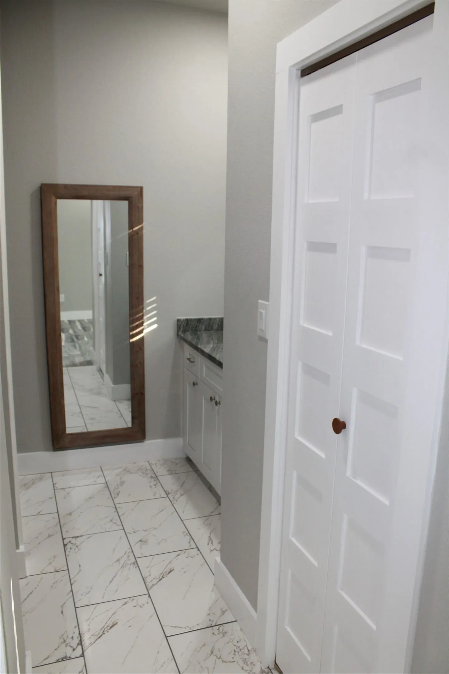 Single Family Residence For Sale in Wise County , 104 S Hubbard Street, Alvord, Texas 76225, 3 Bedroom, 2 Bathroom, Garage spaces, 1,160 Sqft, built in 0, mls#21201812, Real Estate Agent in Alvord, Homes For Sale in Wise county, Homes For Sale in Alvord, Realtor in Alvord Texas, Real Estate Brokerage Independent Realty Texas, Luminita Cordes Realtor