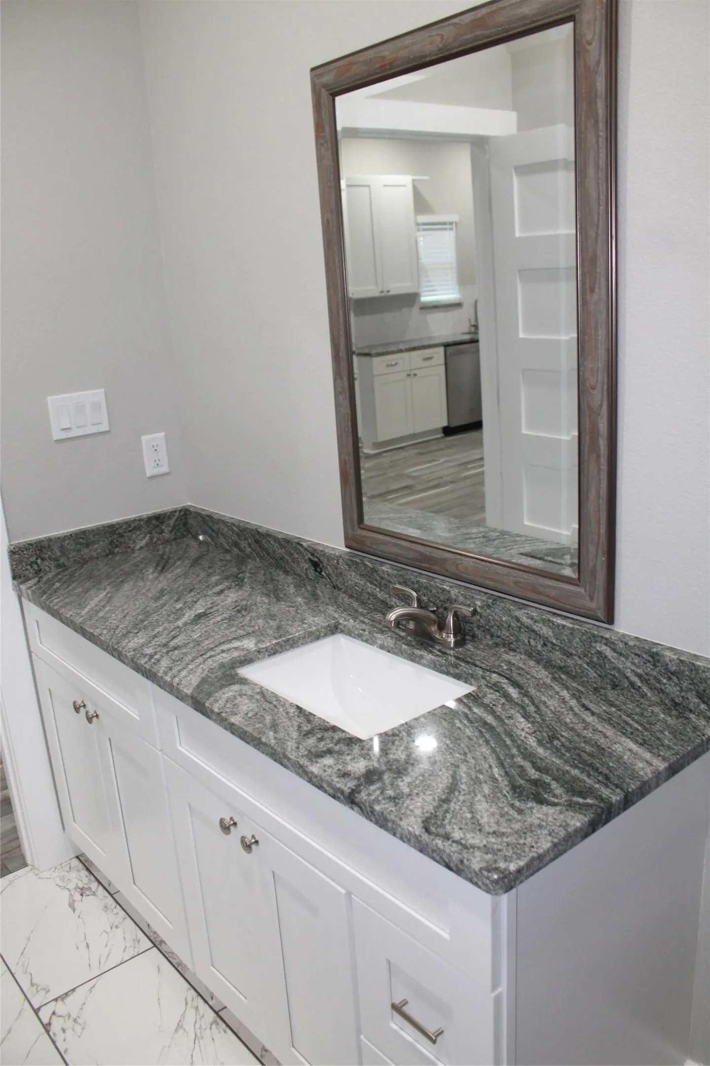 Single Family Residence For Sale in Wise County , 104 S Hubbard Street, Alvord, Texas 76225, 3 Bedroom, 2 Bathroom, Garage spaces, 1,160 Sqft, built in 0, mls#21201812, Real Estate Agent in Alvord, Homes For Sale in Wise county, Homes For Sale in Alvord, Realtor in Alvord Texas, Real Estate Brokerage Independent Realty Texas, Luminita Cordes Realtor