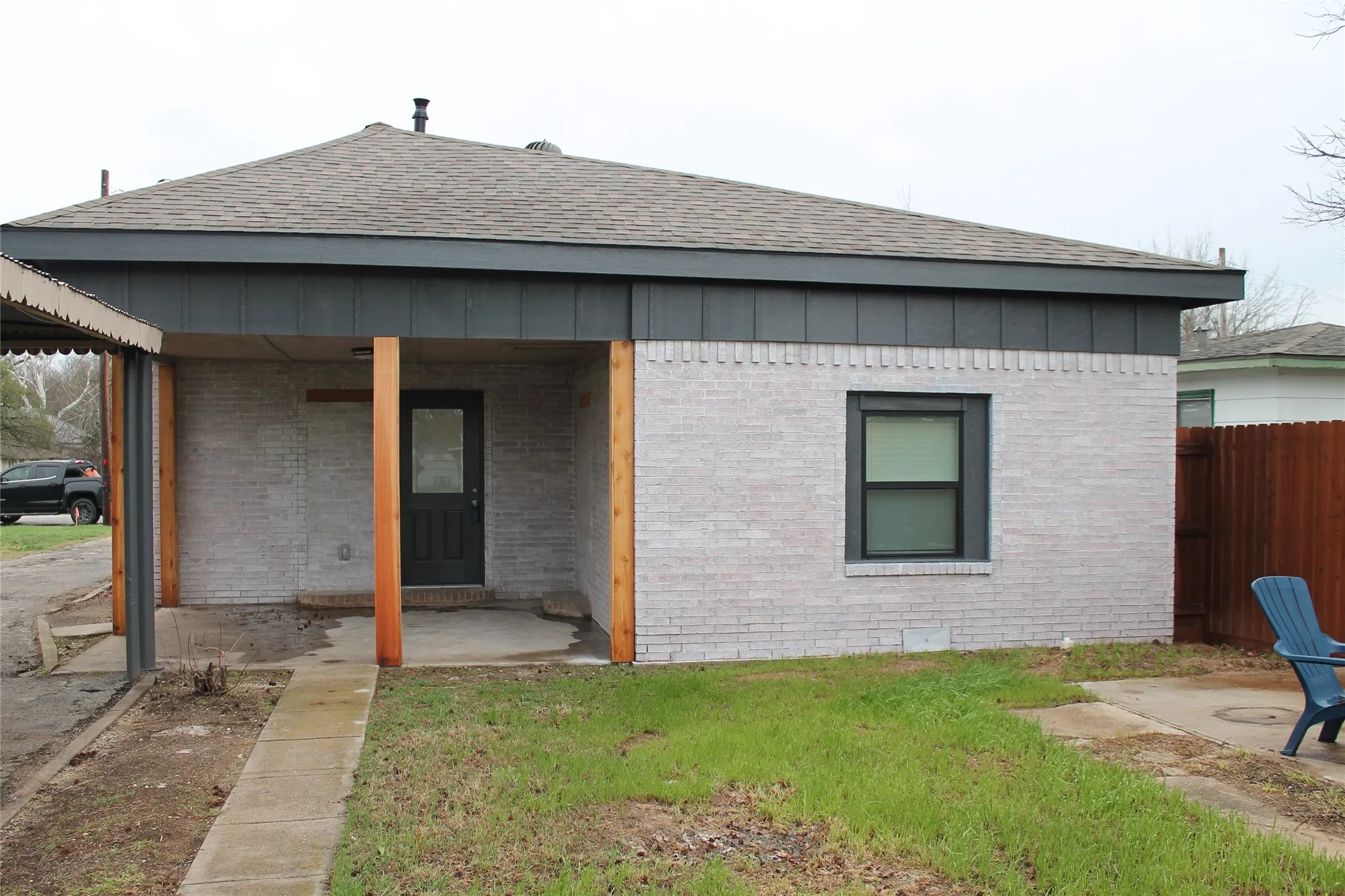 Single Family Residence For Sale in Wise County , 104 S Hubbard Street, Alvord, Texas 76225, 3 Bedroom, 2 Bathroom, Garage spaces, 1,160 Sqft, built in 0, mls#21201812, Real Estate Agent in Alvord, Homes For Sale in Wise county, Homes For Sale in Alvord, Realtor in Alvord Texas, Real Estate Brokerage Independent Realty Texas, Luminita Cordes Realtor