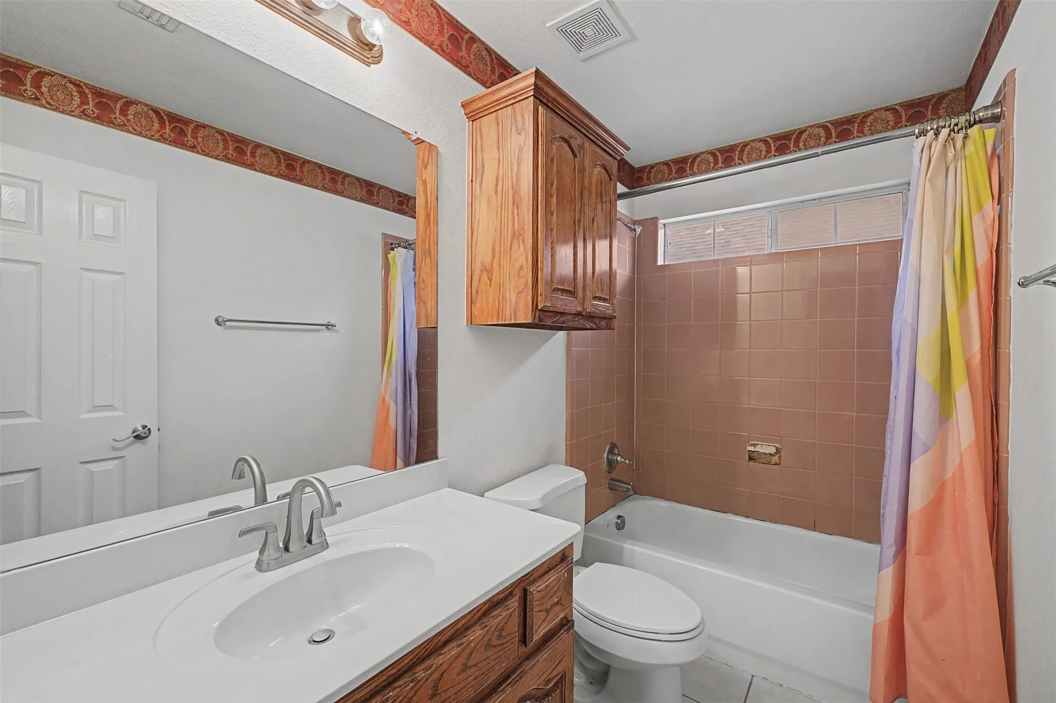 Single Family Residence For Sale in Dallas County , 4525 Warbler Lane, Garland, Texas 75043, 5 Bedroom, 4 Bathroom, 2 Garage spaces, 3,622 Sqft, built in 2008, Proposed, Price $512,000, mls#21201791, Real Estate Agent in Garland, Homes For Sale in Dallas county, Homes For Sale in Garland, Realtor in Garland Texas, Real Estate Brokerage Independent Realty Texas, Luminita Cordes Realtor