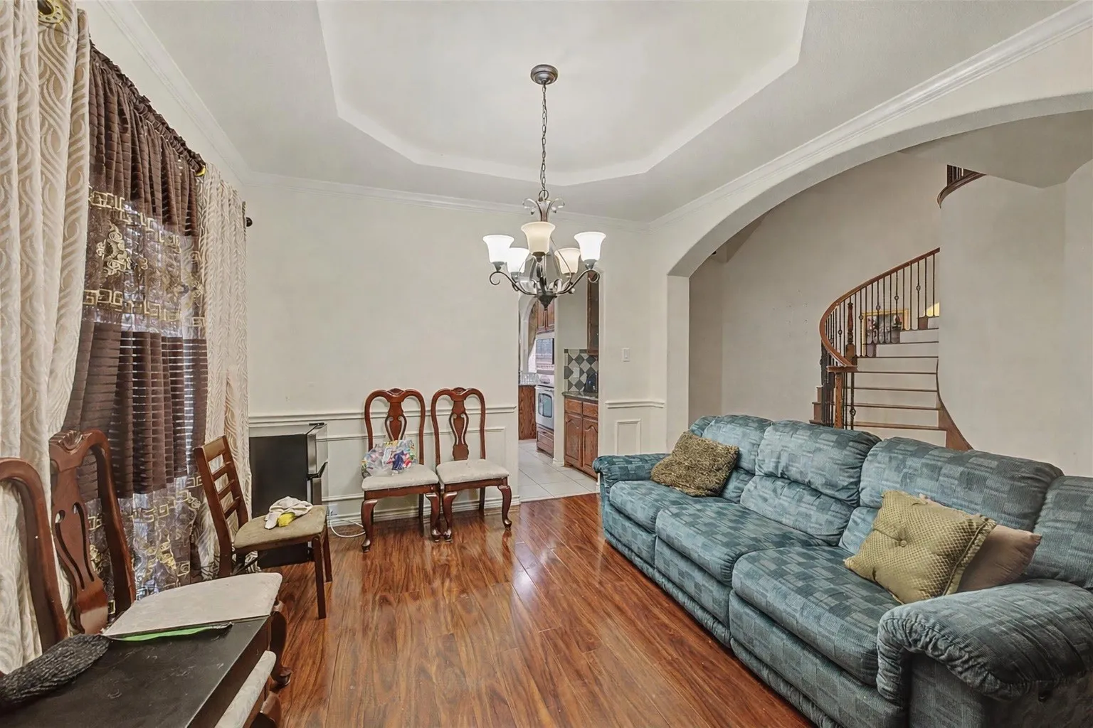 Single Family Residence For Sale in Dallas County , 4525 Warbler Lane, Garland, Texas 75043, 5 Bedroom, 4 Bathroom, 2 Garage spaces, 3,622 Sqft, built in 2008, Proposed, Price $512,000, mls#21201791, Real Estate Agent in Garland, Homes For Sale in Dallas county, Homes For Sale in Garland, Realtor in Garland Texas, Real Estate Brokerage Independent Realty Texas, Luminita Cordes Realtor